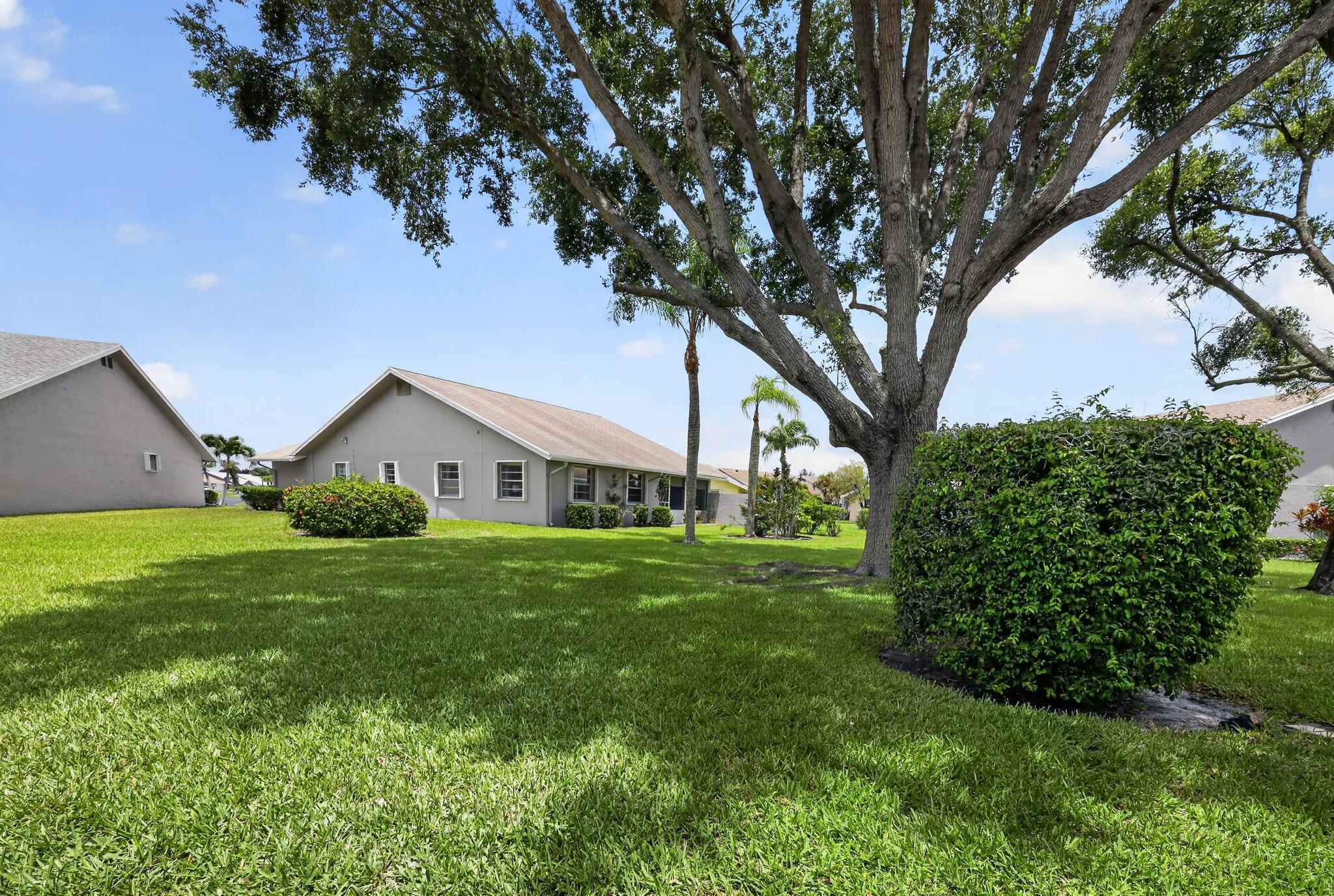 CYPRESS LAKES PLAT 10 - Residential