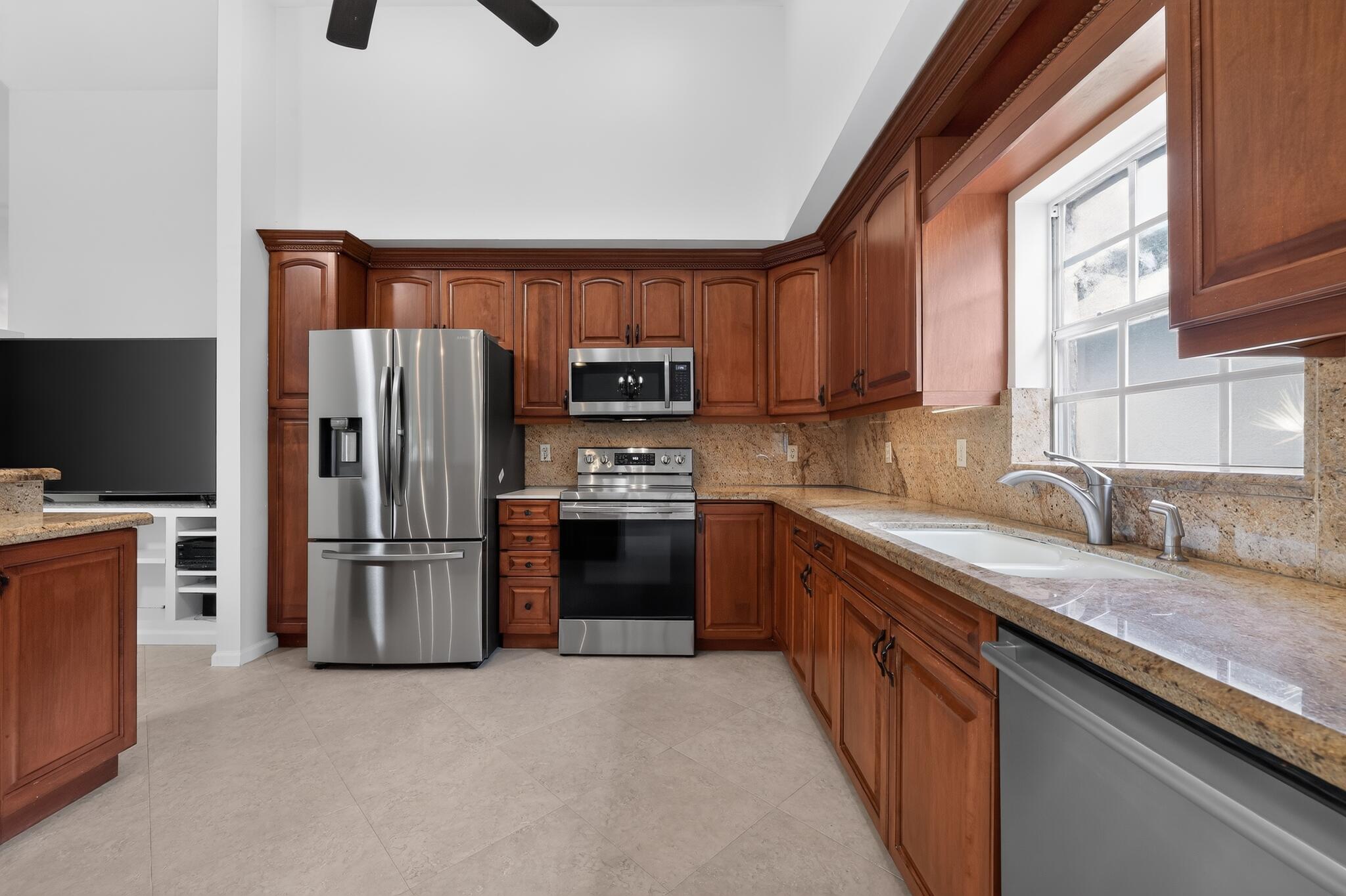 CYPRESS LAKES PLAT 10 - Residential