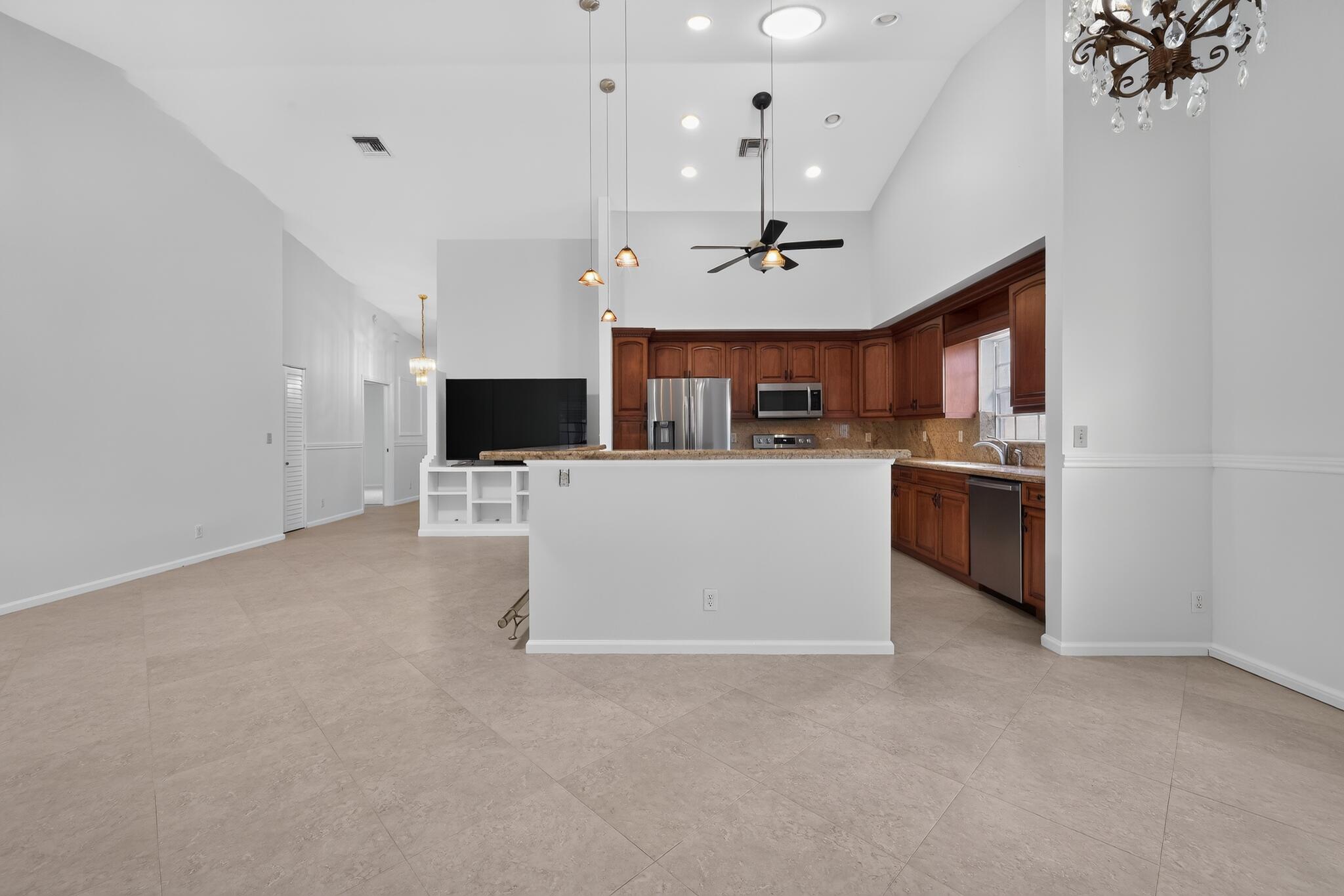 CYPRESS LAKES PLAT 10 - Residential