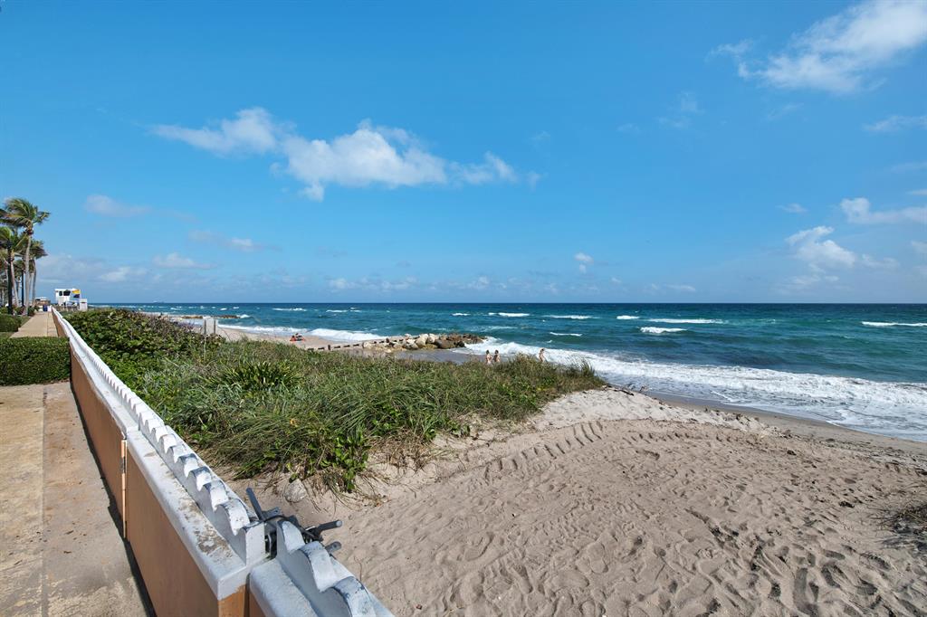 FOUR HUNDRED SO OCEAN BLVD CONDO - Residential