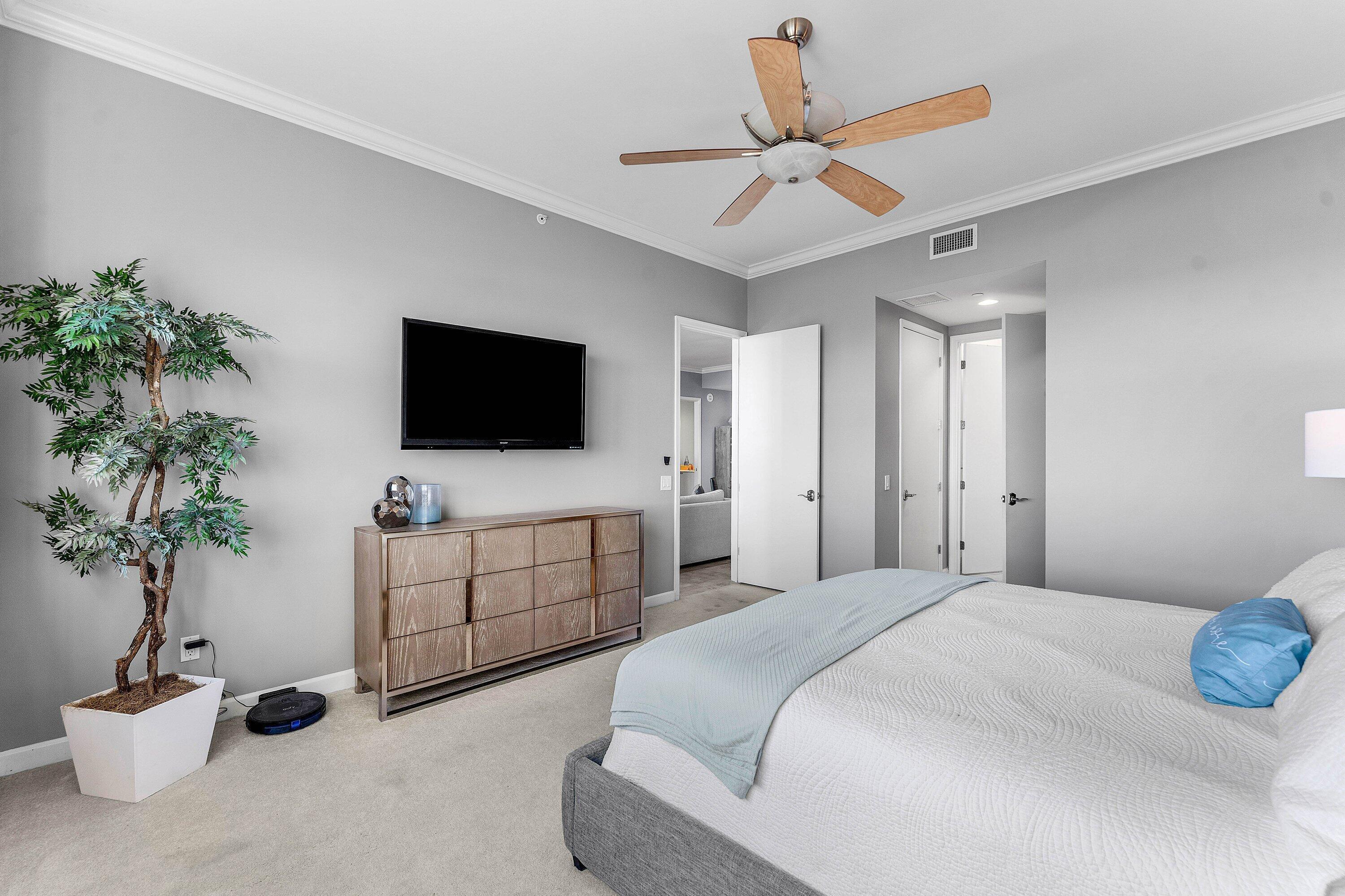MARINA GRANDE RIVIERA BEACH CONDO - Residential Lease