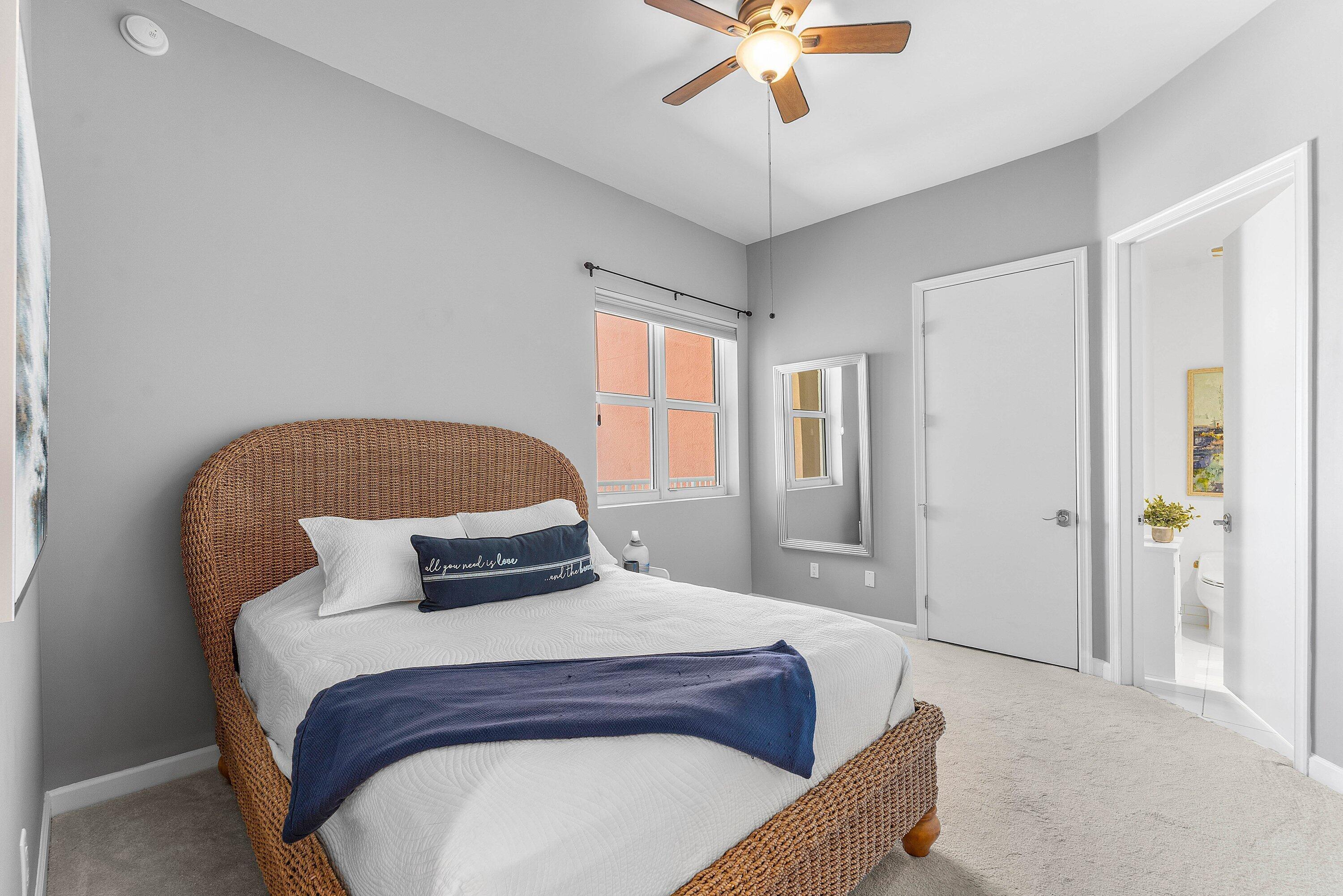 MARINA GRANDE RIVIERA BEACH CONDO - Residential Lease