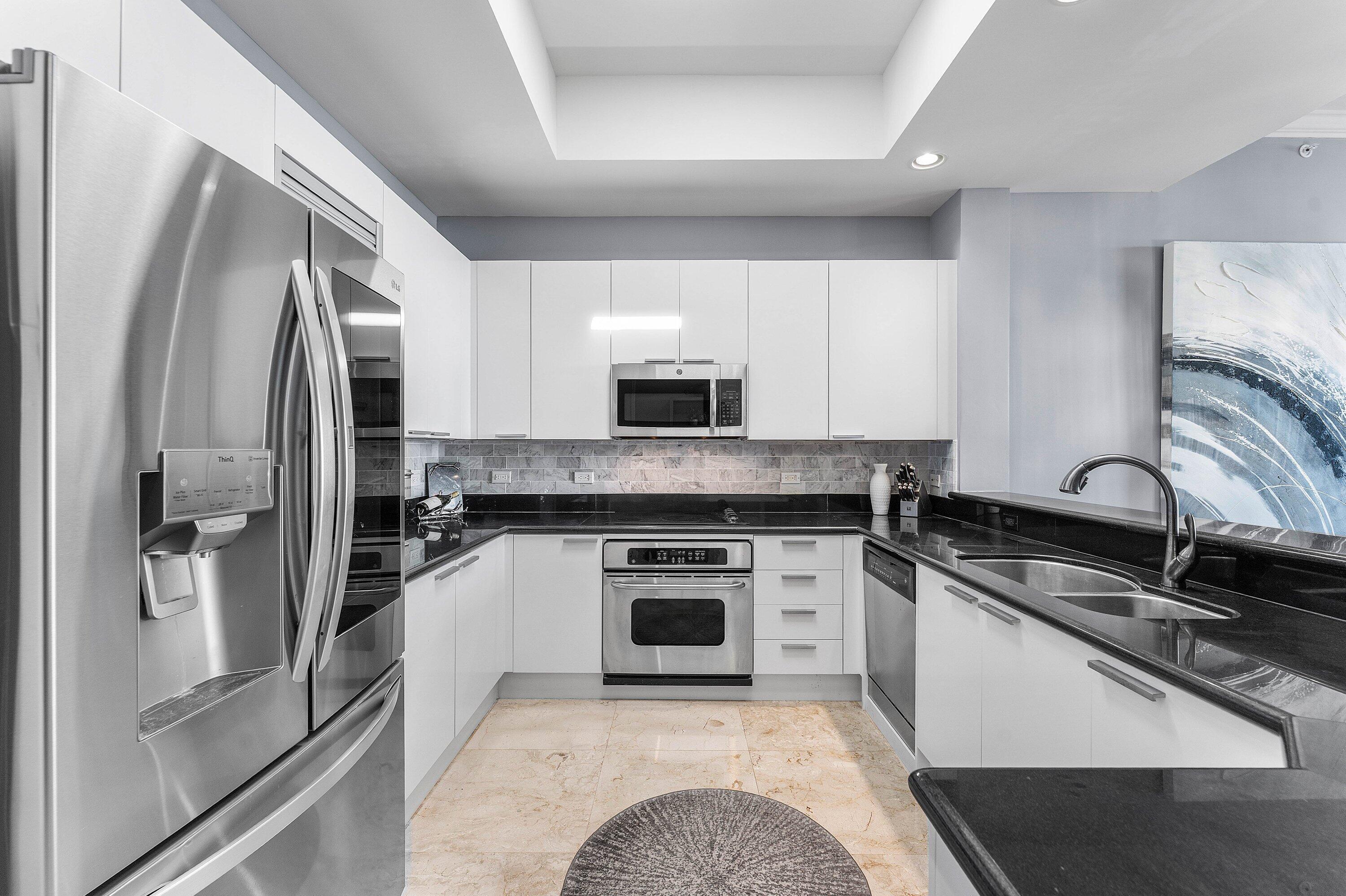MARINA GRANDE RIVIERA BEACH CONDO - Residential Lease
