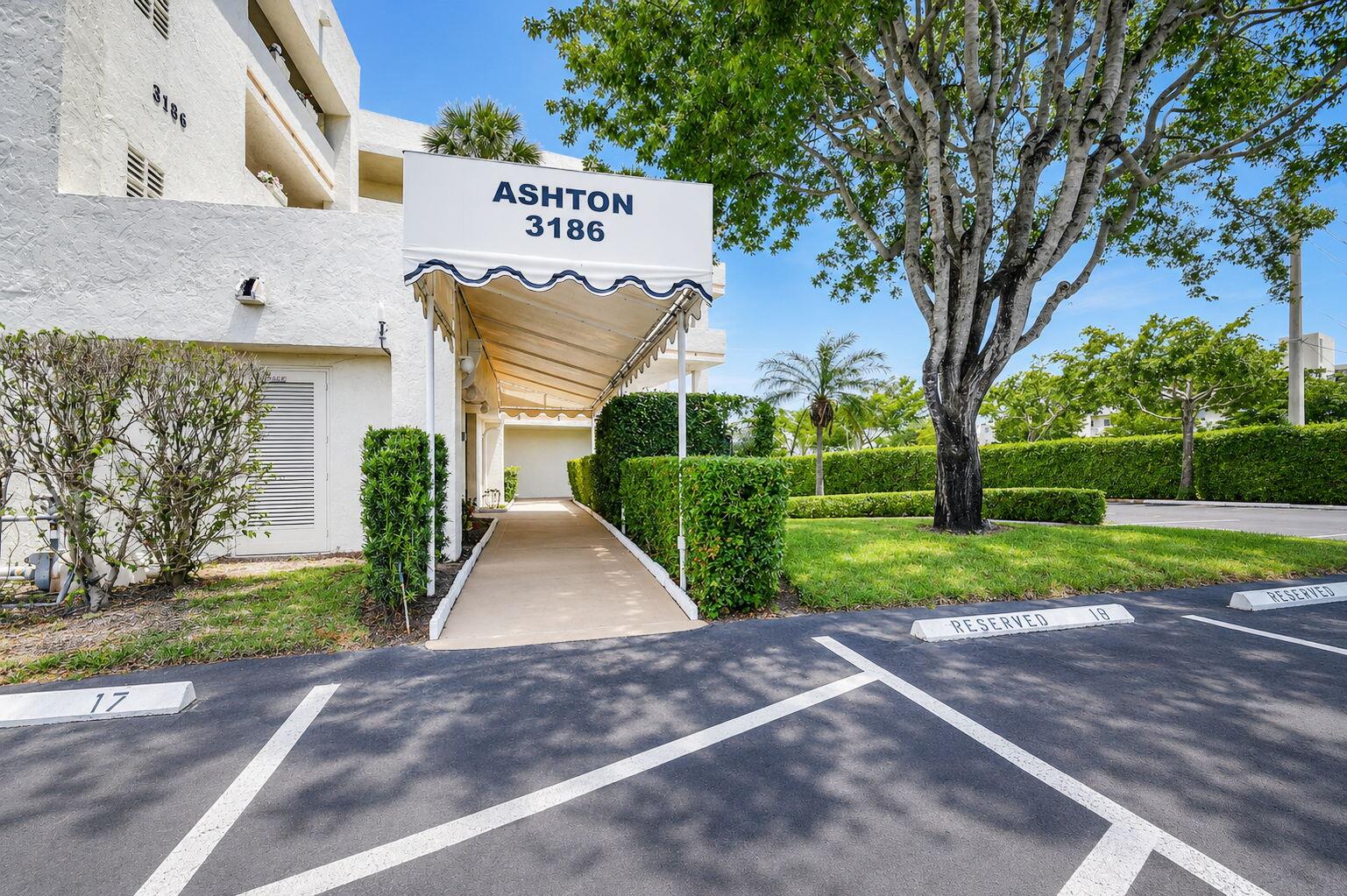 POINCIANA LAKES CONDO - Residential