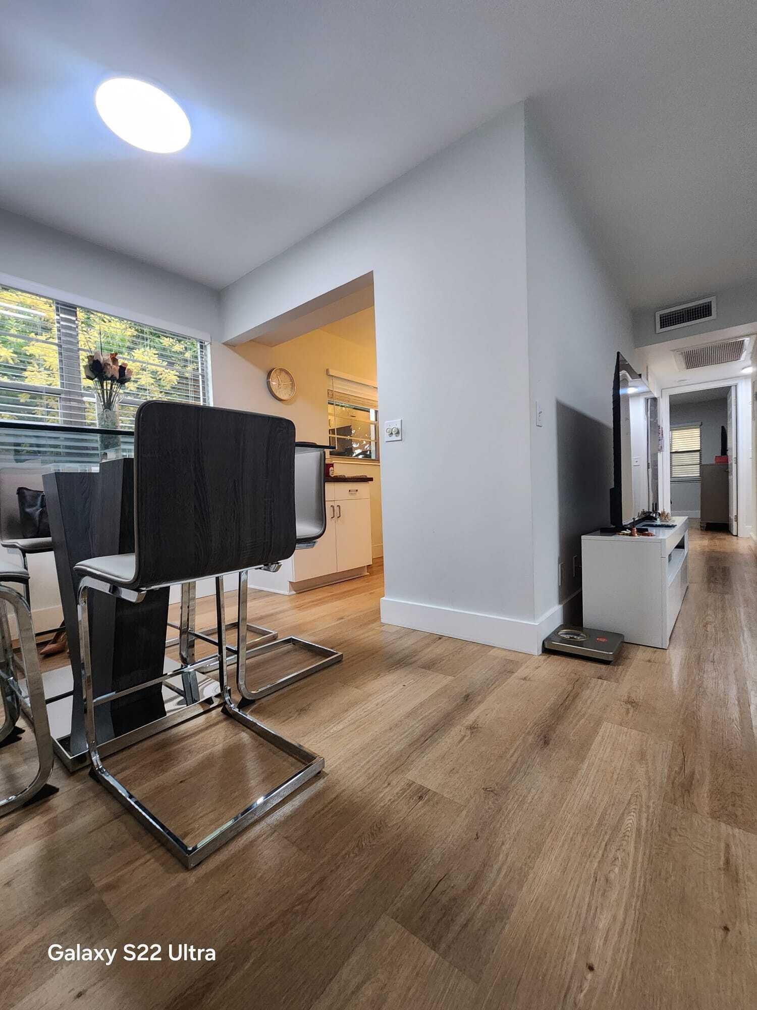 OAKRIDGE I CONDO - Residential Lease