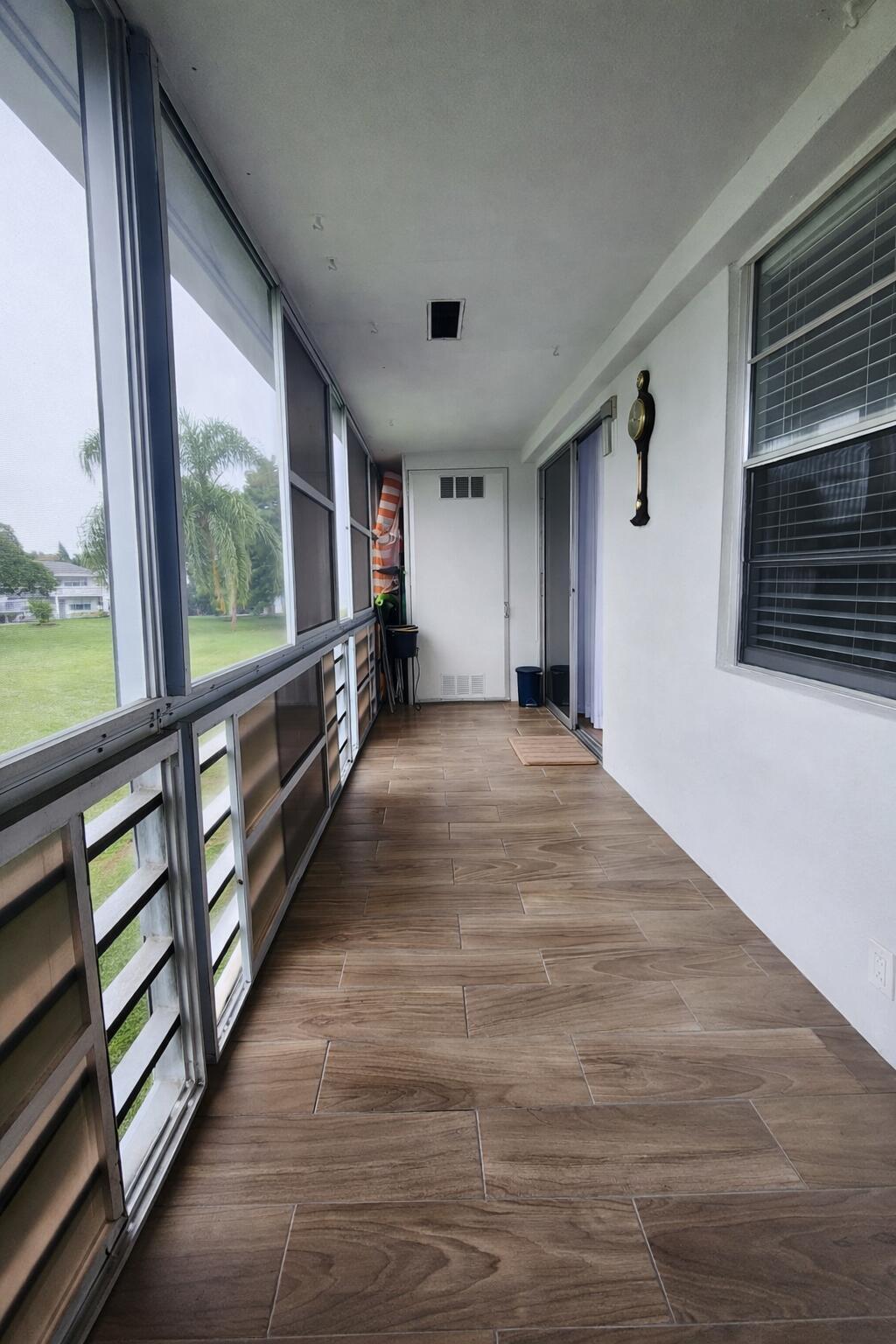 OAKRIDGE I CONDO - Residential Lease