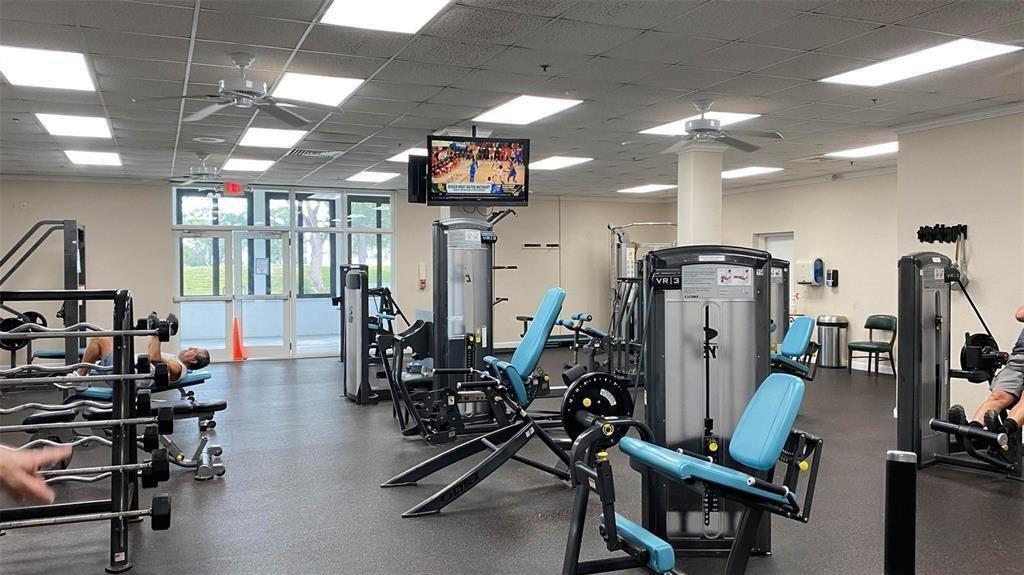OAKRIDGE I CONDO - Residential Lease