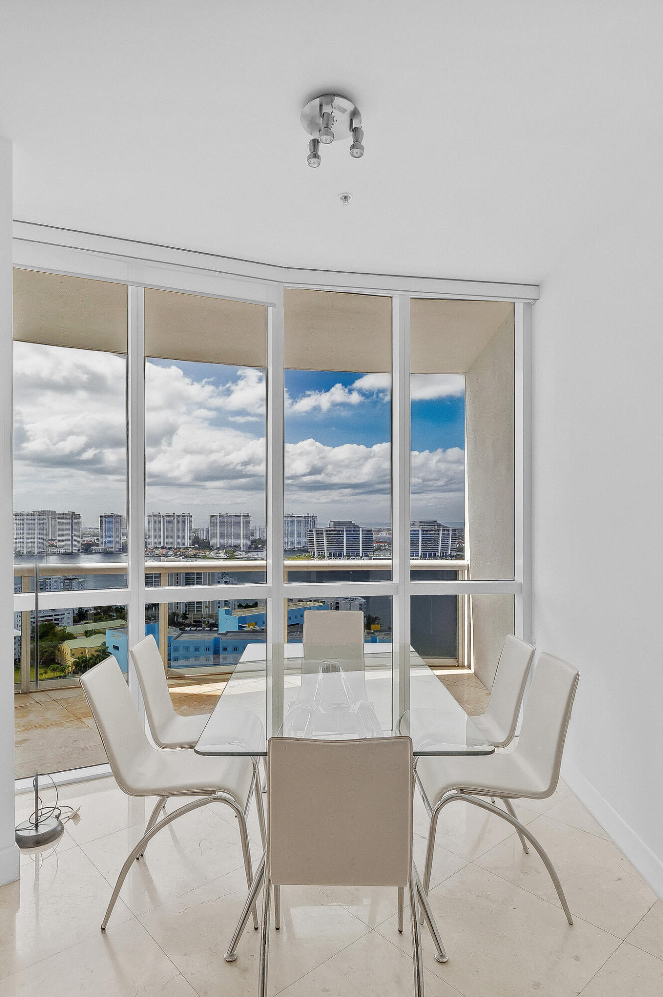 Trump Royale - Residential