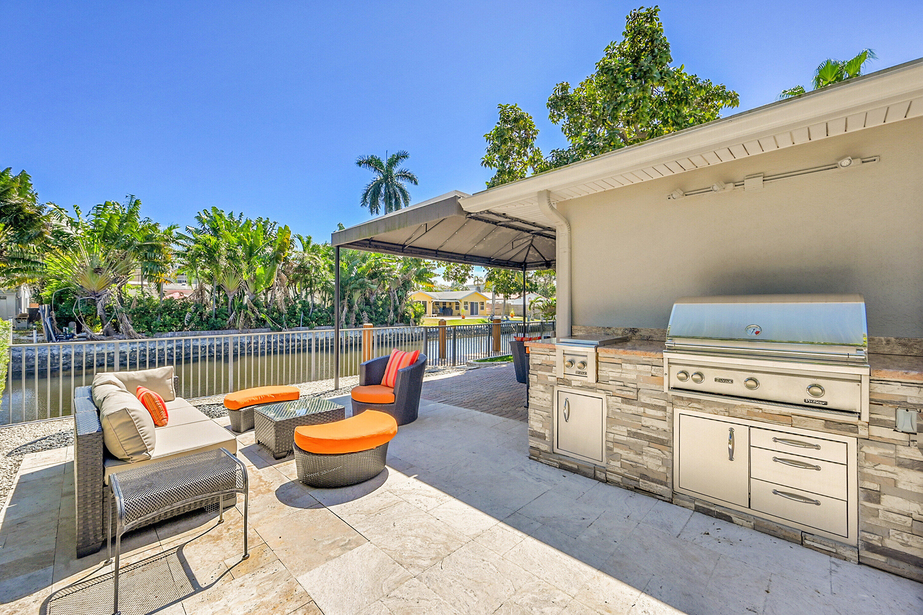 Coral Brook 37-18 B - Residential