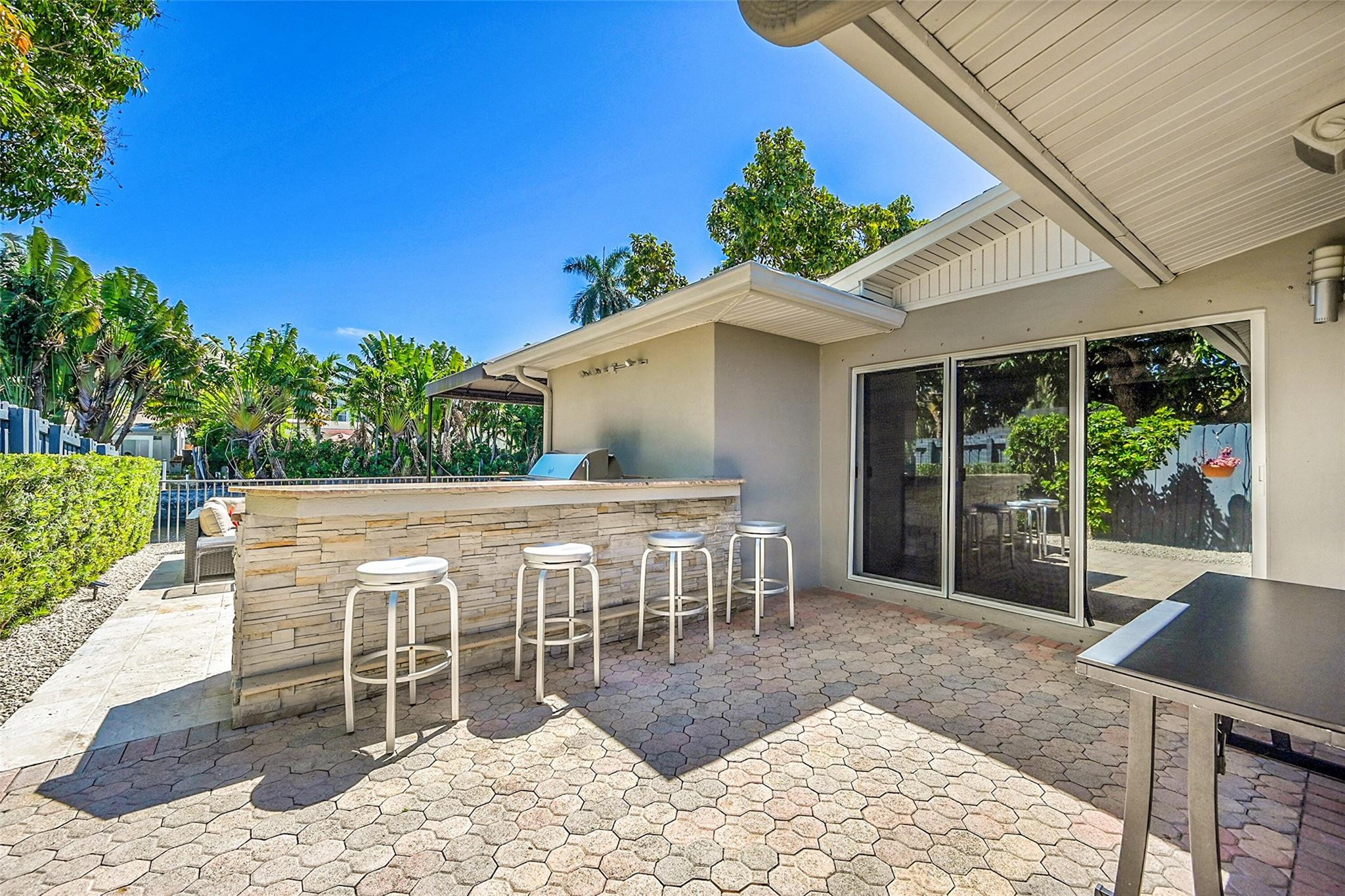 Coral Brook 37-18 B - Residential