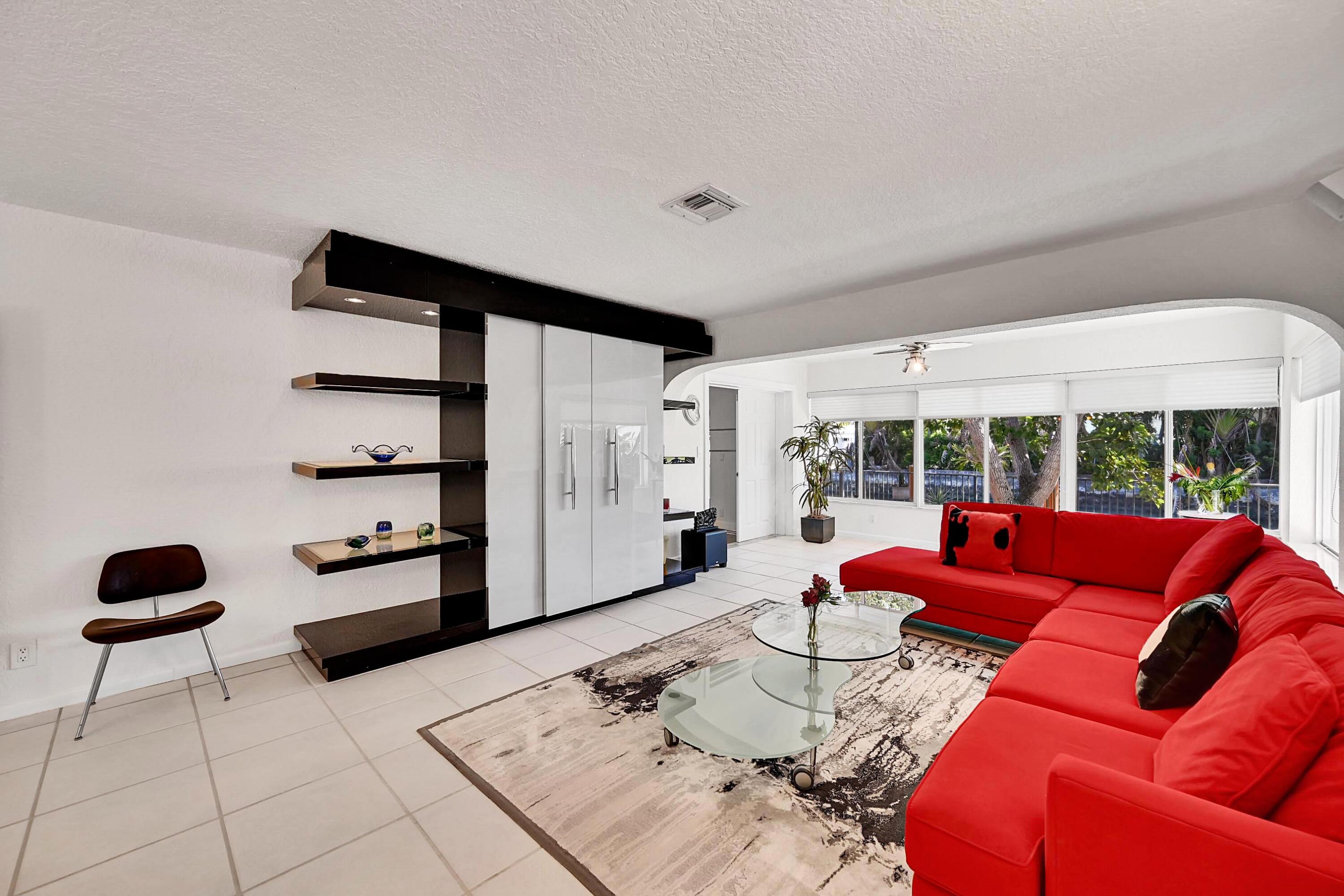 Coral Brook 37-18 B - Residential