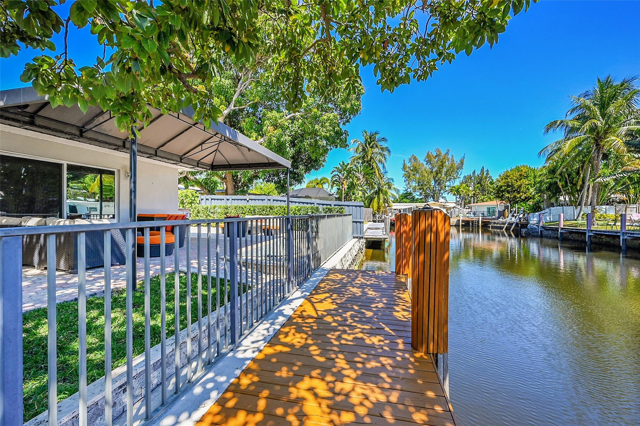 Coral Brook 37-18 B - Residential