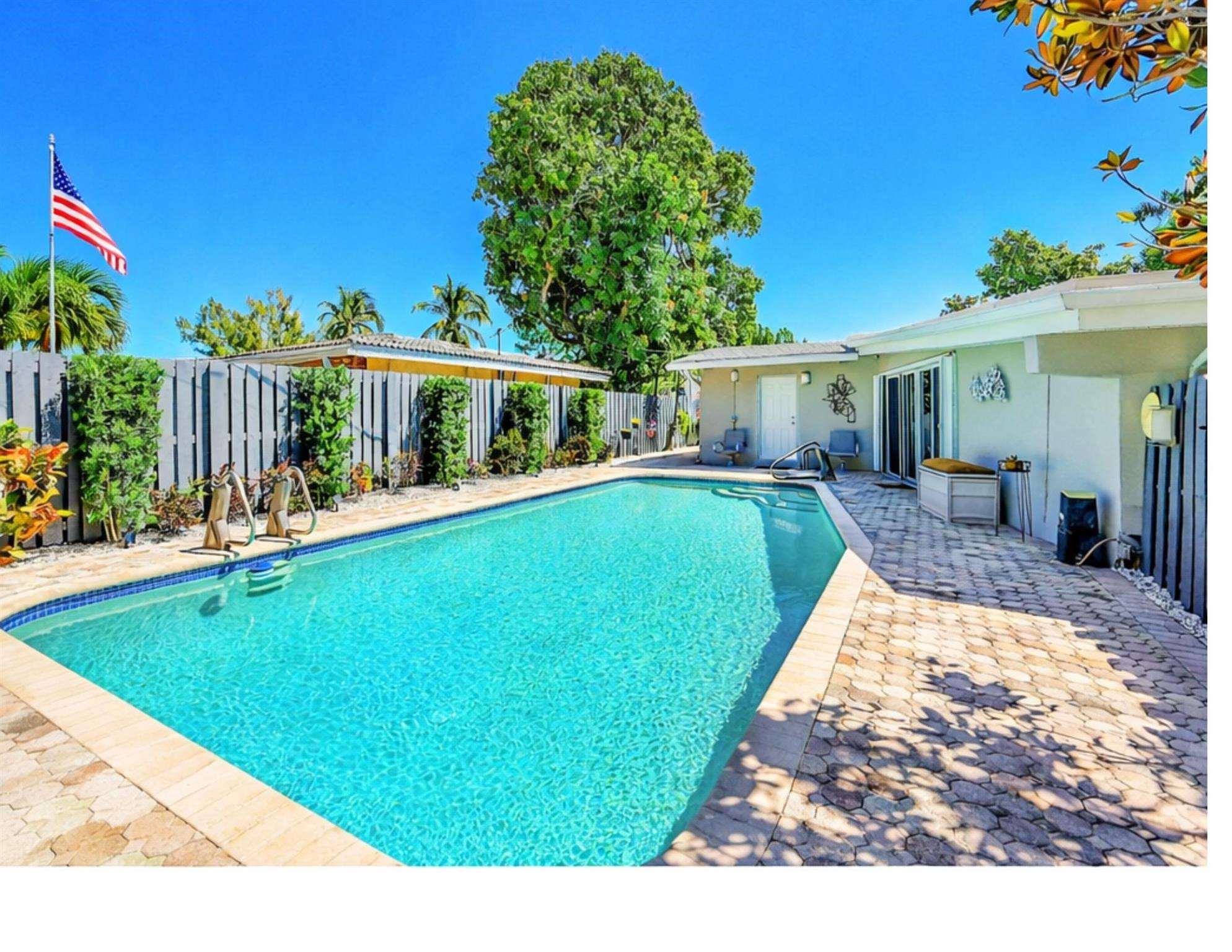 Coral Brook 37-18 B - Residential