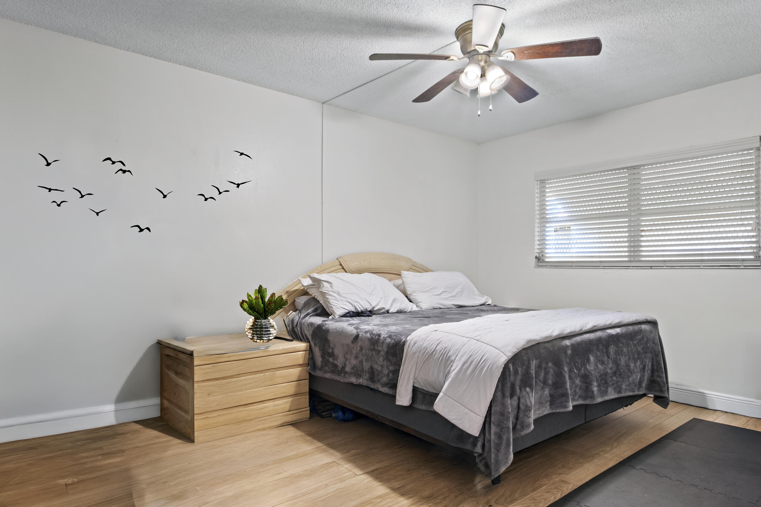 REGIS HOUSE CONDO - Residential Lease