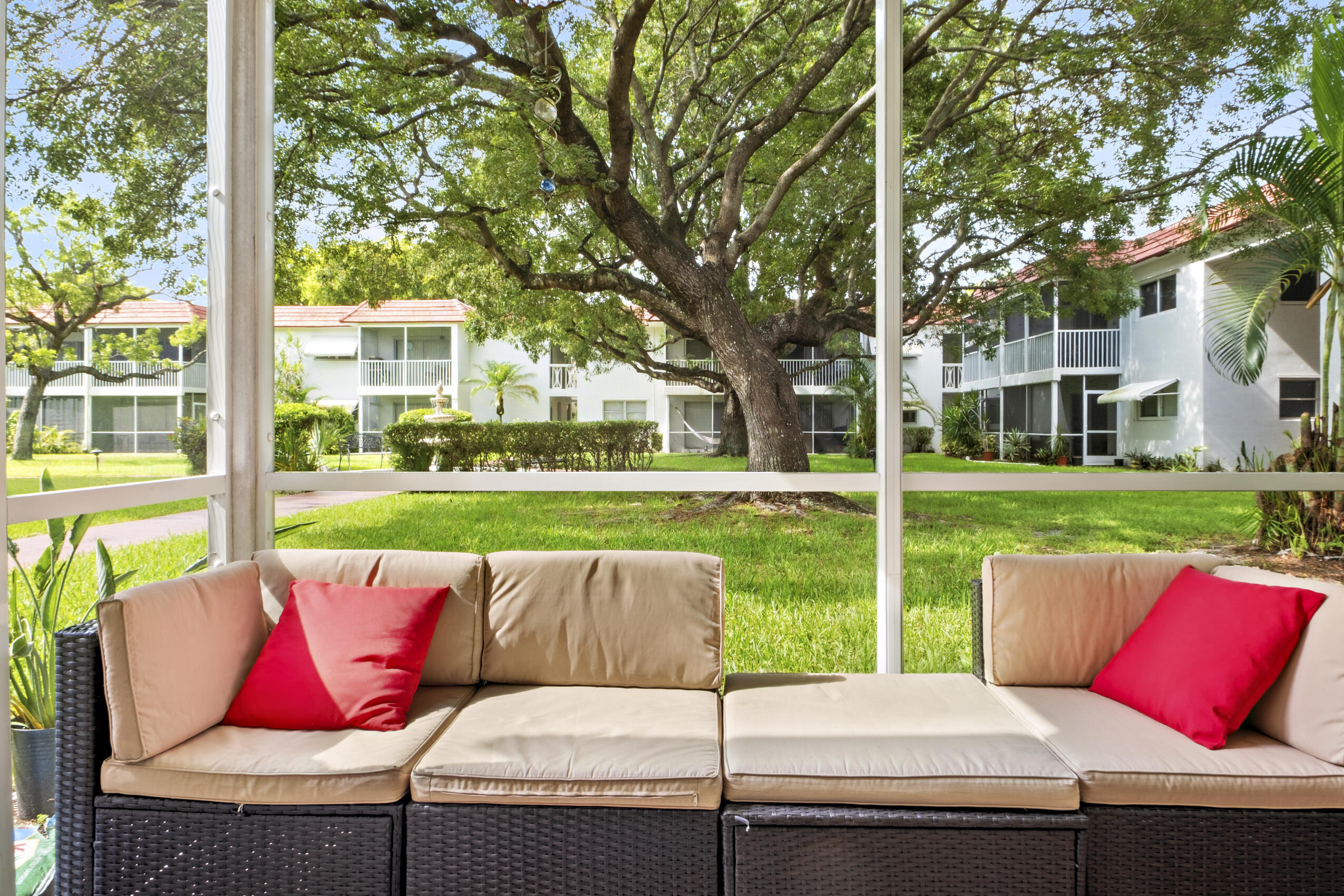 REGIS HOUSE CONDO - Residential Lease