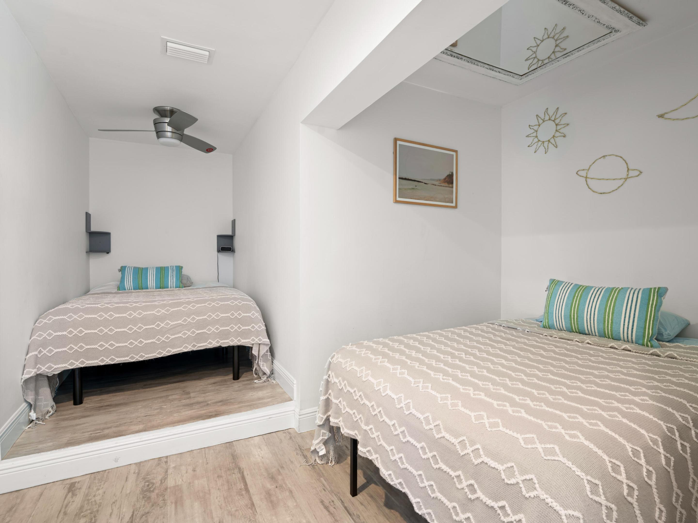 SEA LOFTERS CONDO - Residential