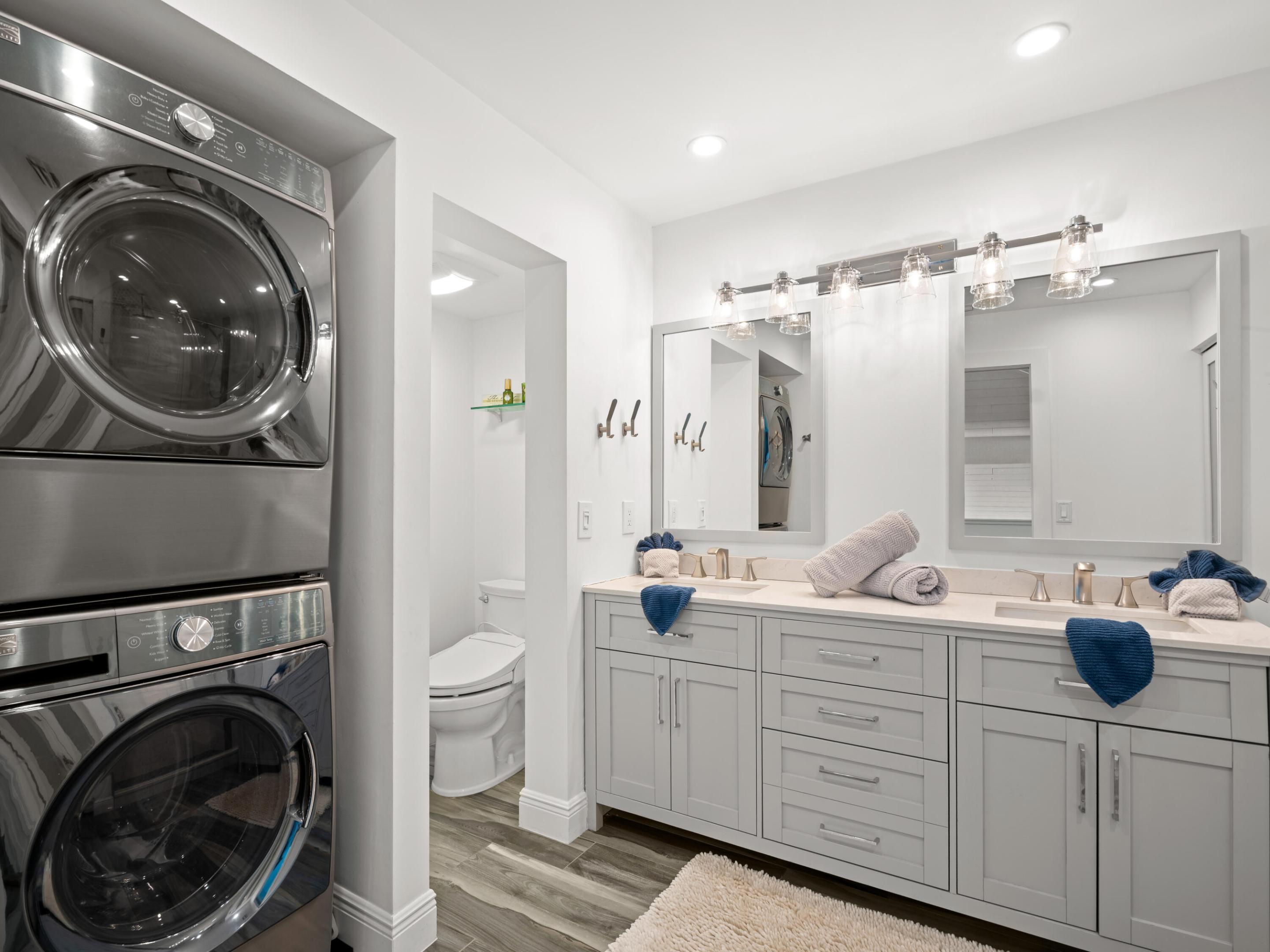 SEA LOFTERS CONDO - Residential