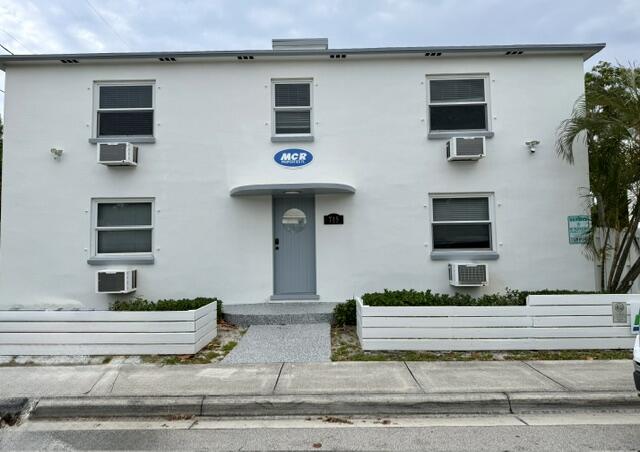 LAKE WORTH TOWN OF - Residential Lease