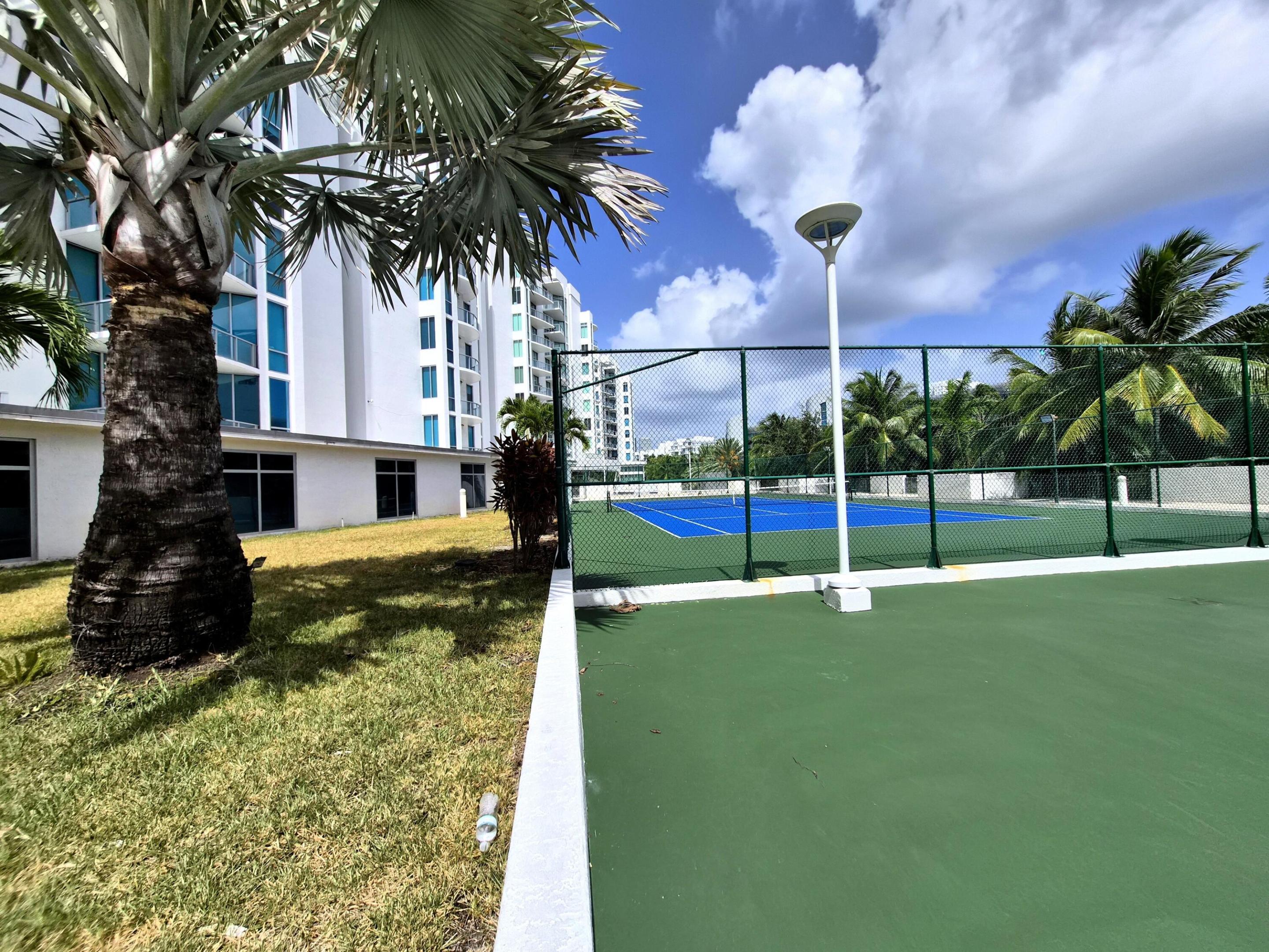 UPTOWN MARINA LOFTS CONDO - Residential
