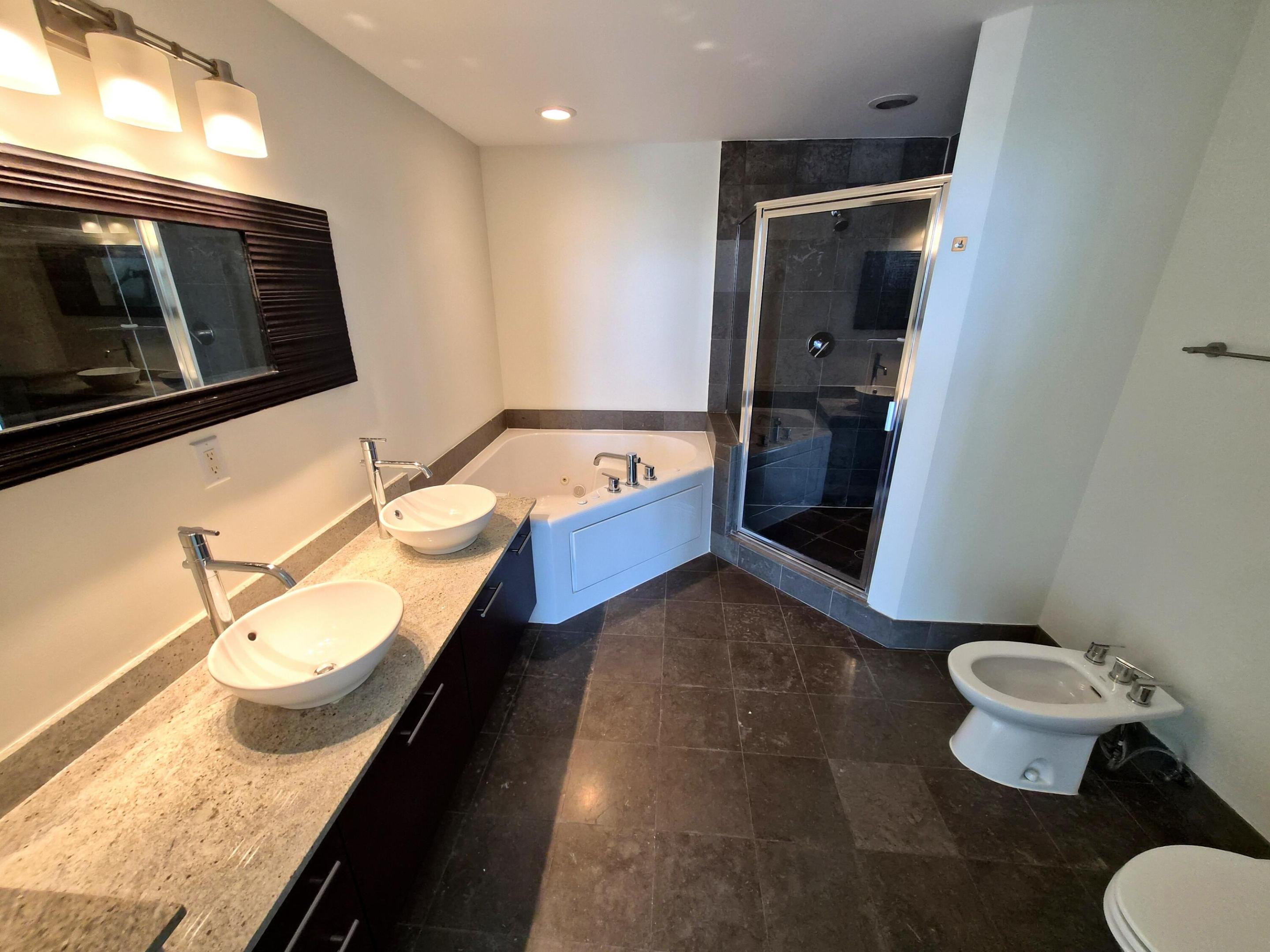UPTOWN MARINA LOFTS CONDO - Residential