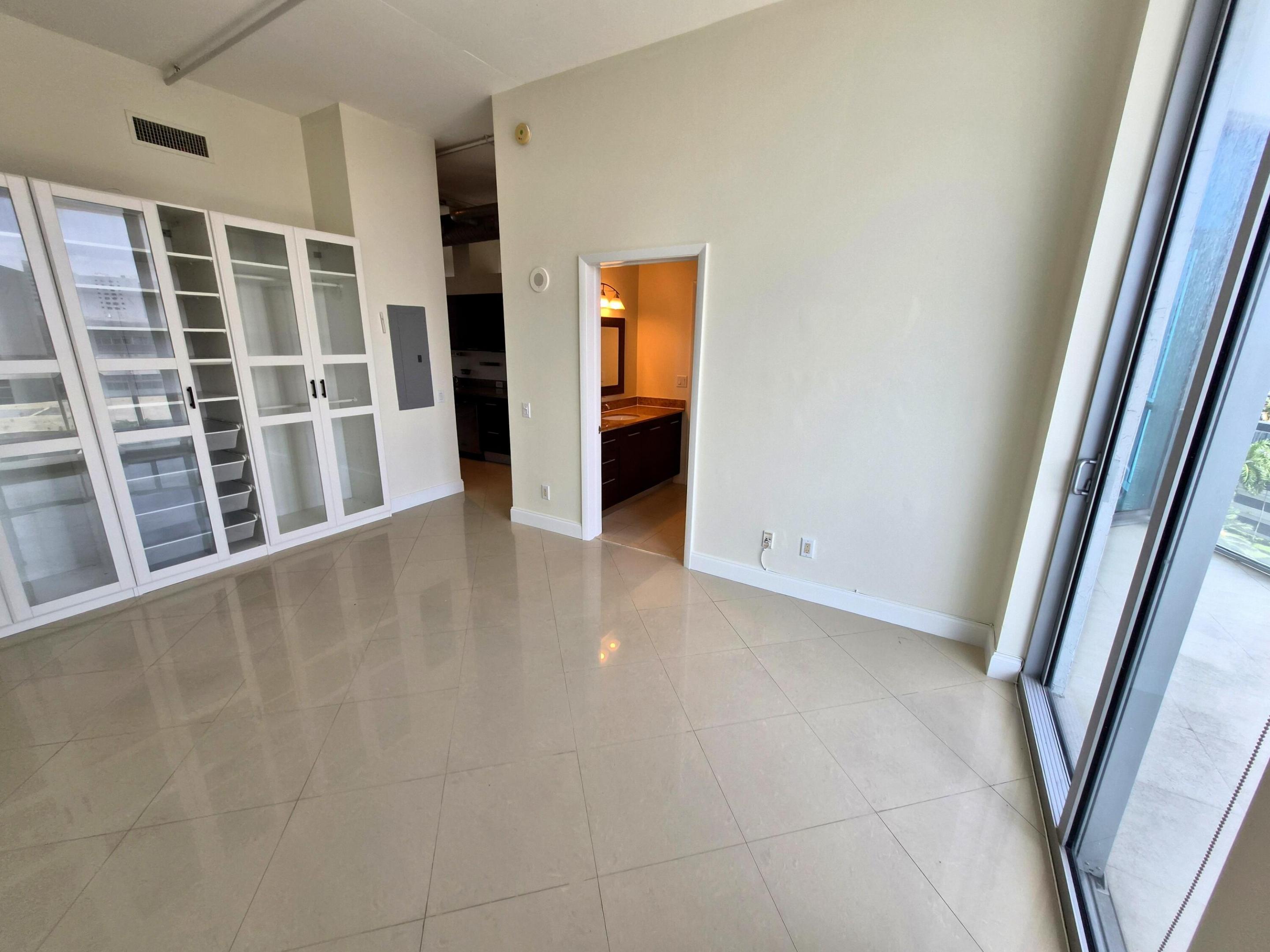 UPTOWN MARINA LOFTS CONDO - Residential