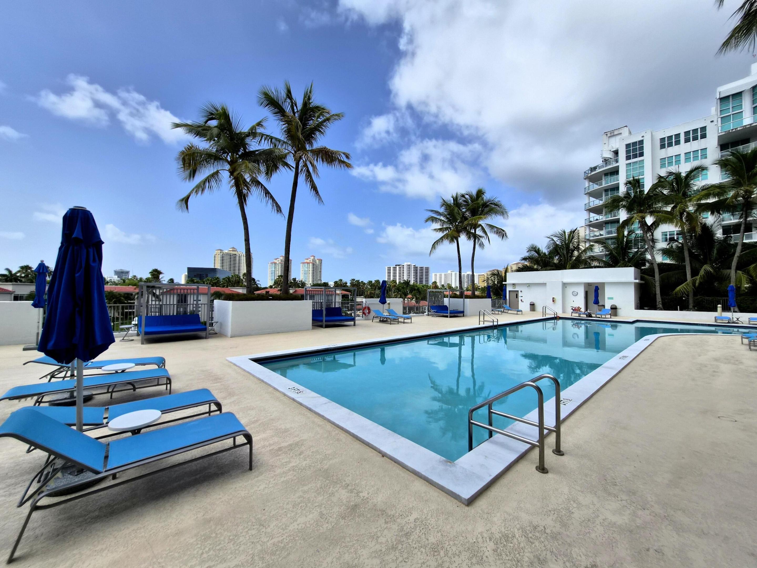 UPTOWN MARINA LOFTS CONDO - Residential