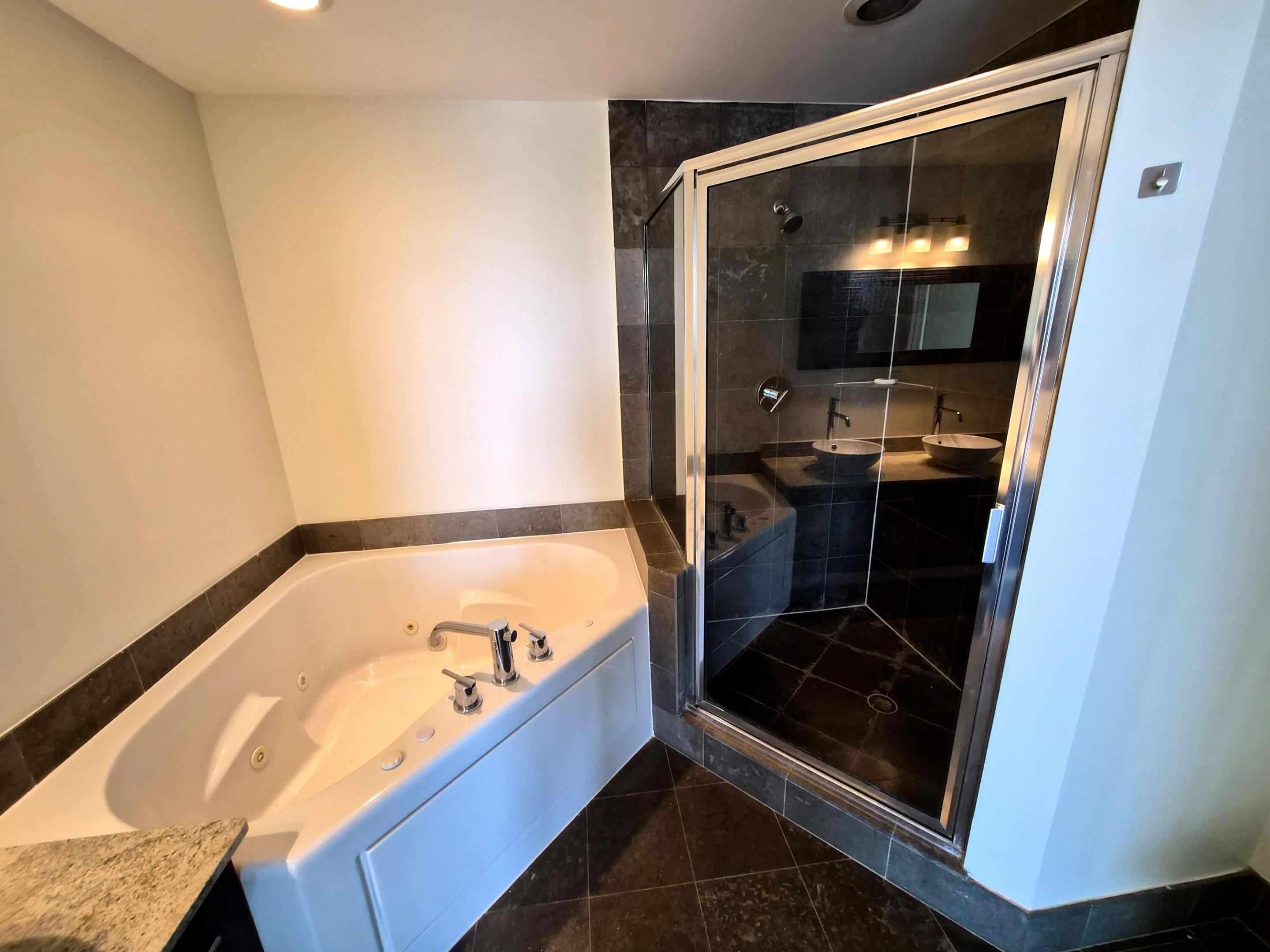 UPTOWN MARINA LOFTS CONDO - Residential