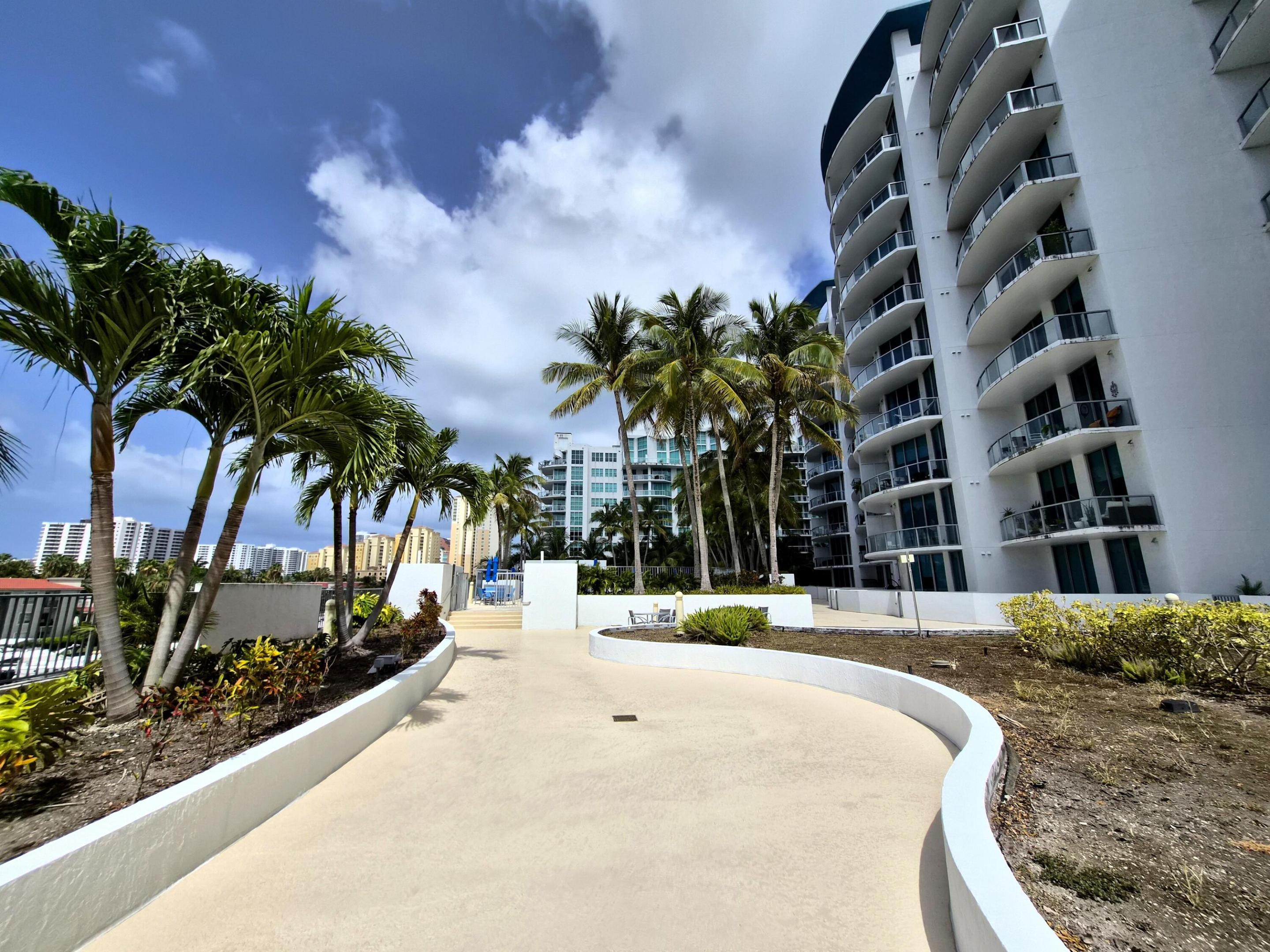 UPTOWN MARINA LOFTS CONDO - Residential