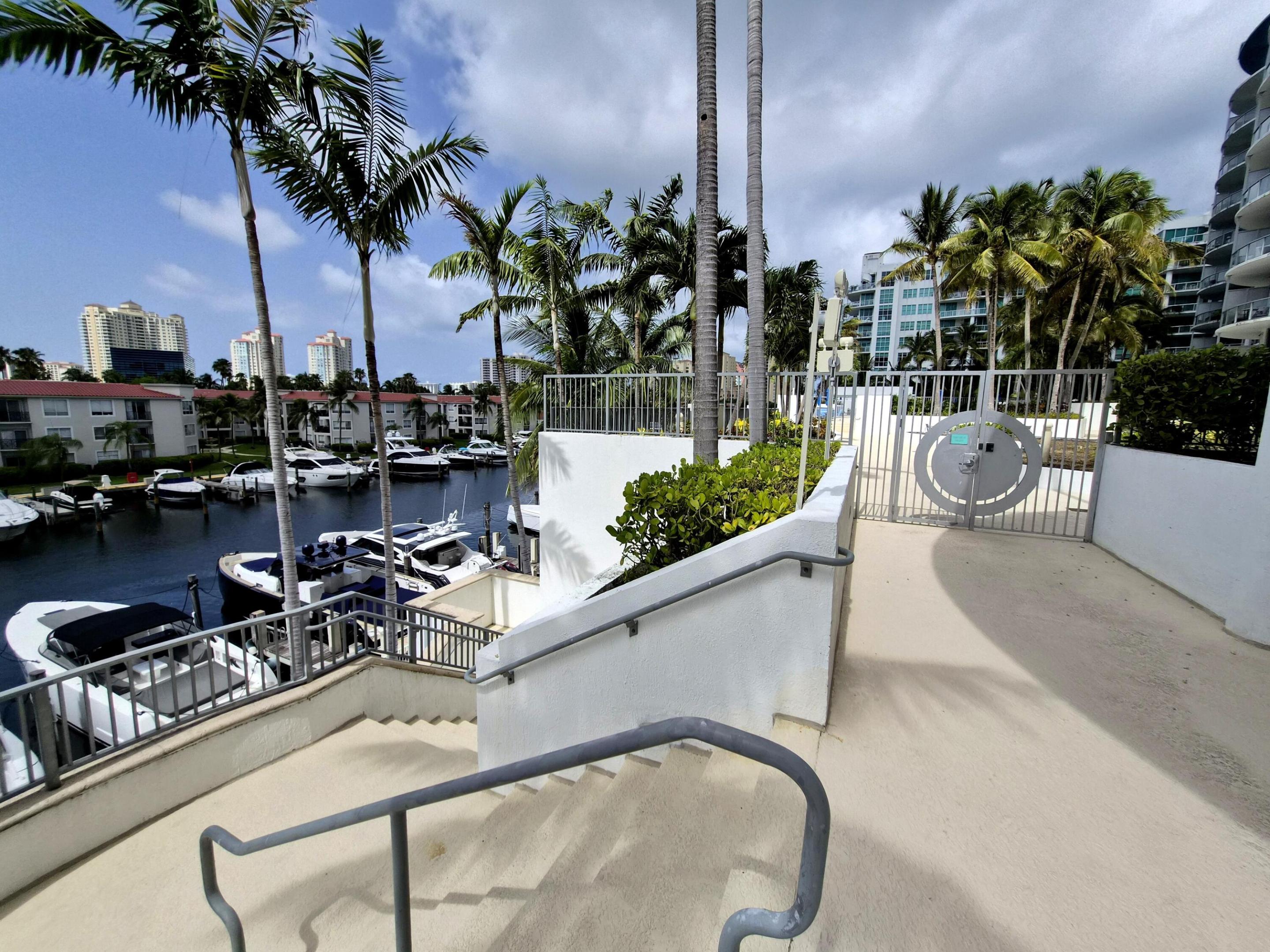 UPTOWN MARINA LOFTS CONDO - Residential
