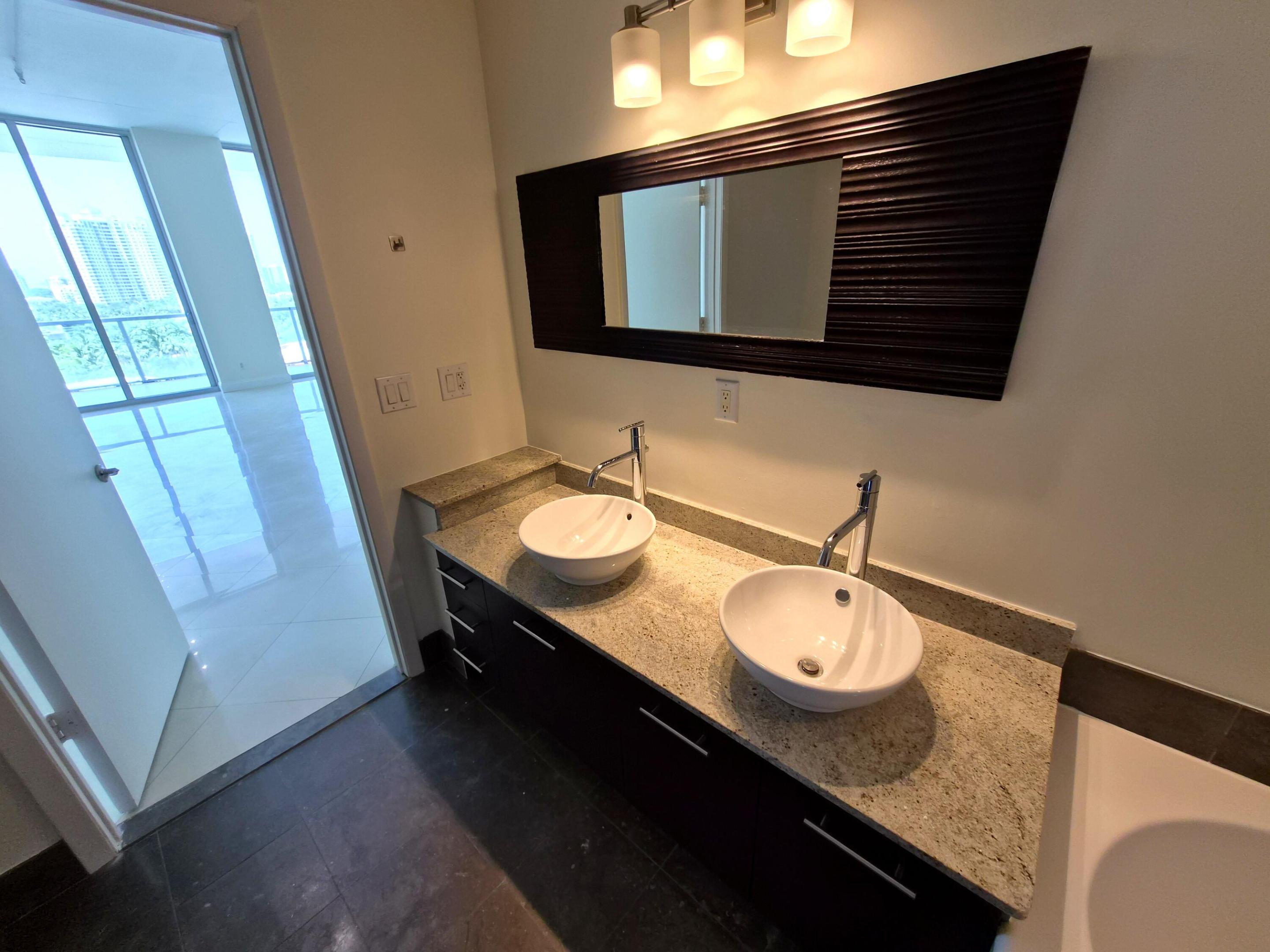 UPTOWN MARINA LOFTS CONDO - Residential