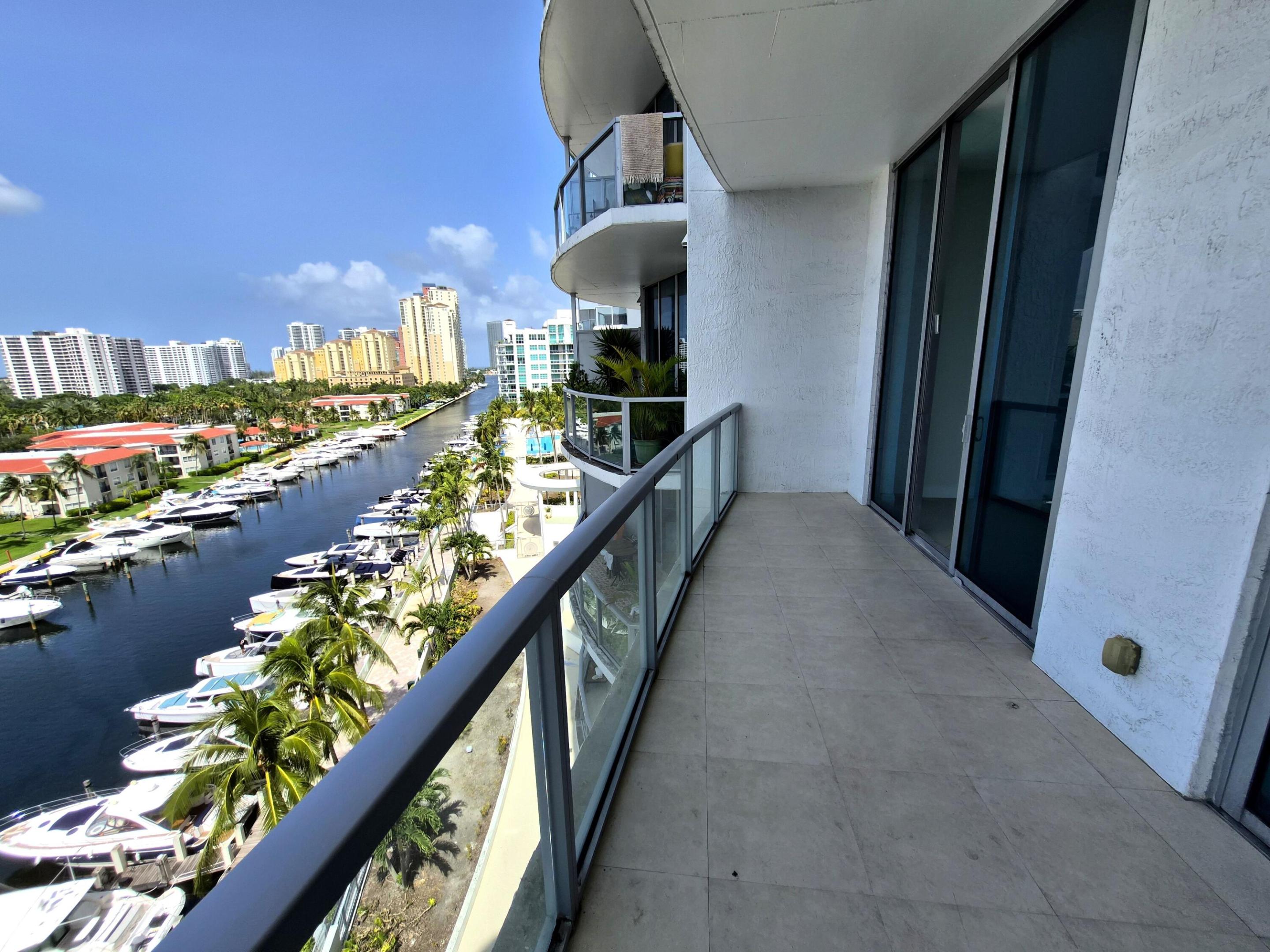 UPTOWN MARINA LOFTS CONDO - Residential