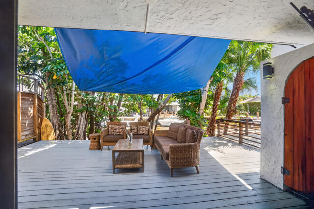 MARINERS WAY - Residential