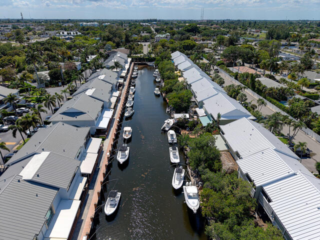 MARINERS WAY - Residential