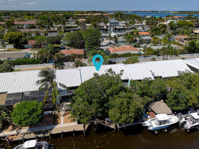 MARINERS WAY - Residential