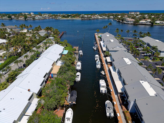 MARINERS WAY - Residential