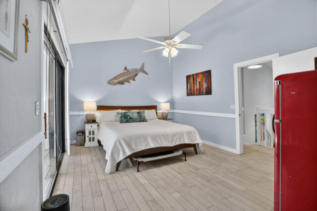 MARINERS WAY - Residential