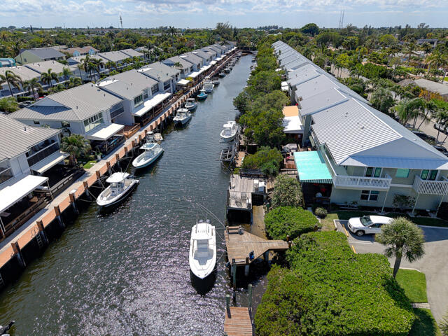 MARINERS WAY - Residential