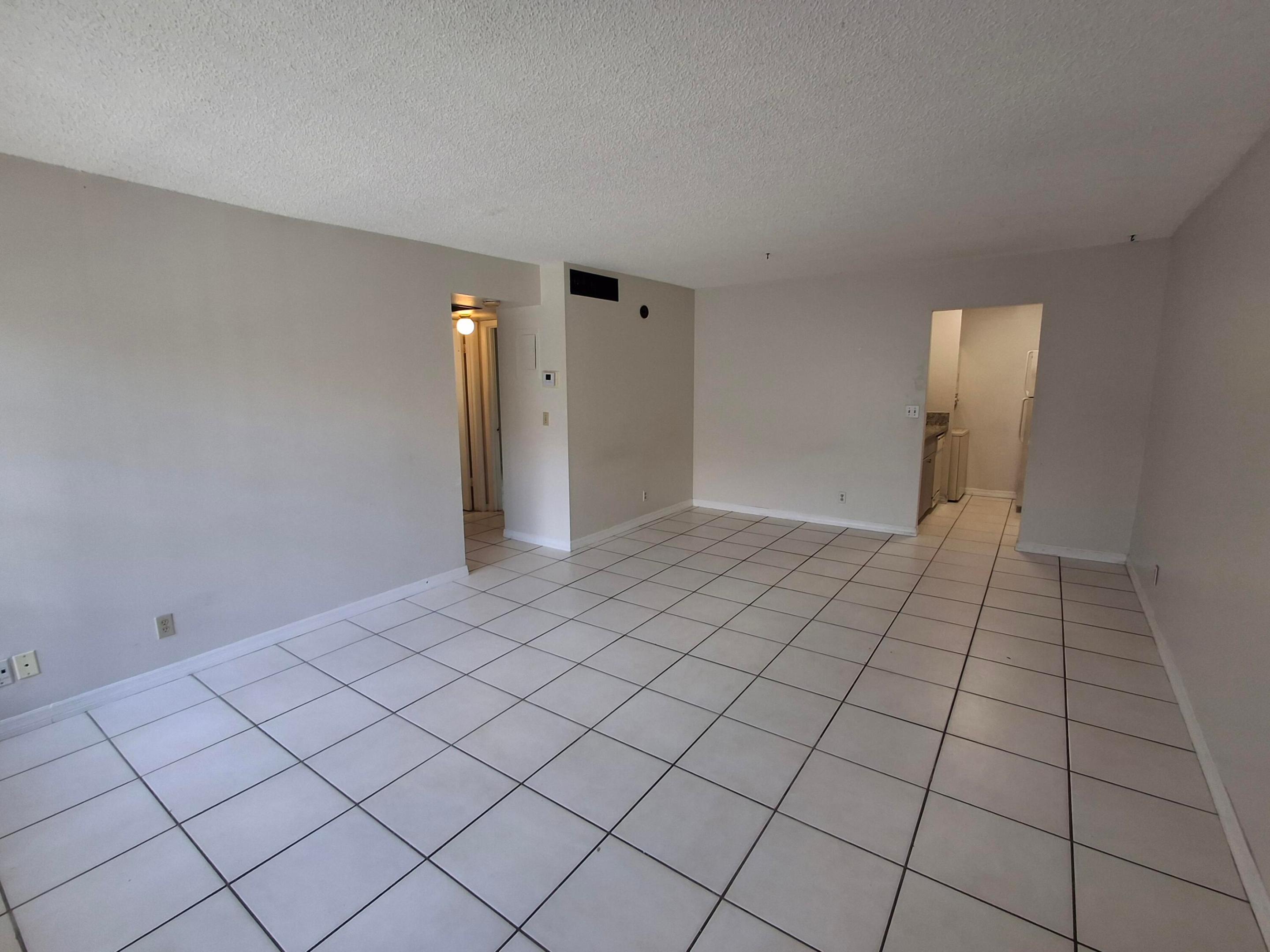ORANGE TREE OF CORAL SPRINGS - Residential Lease