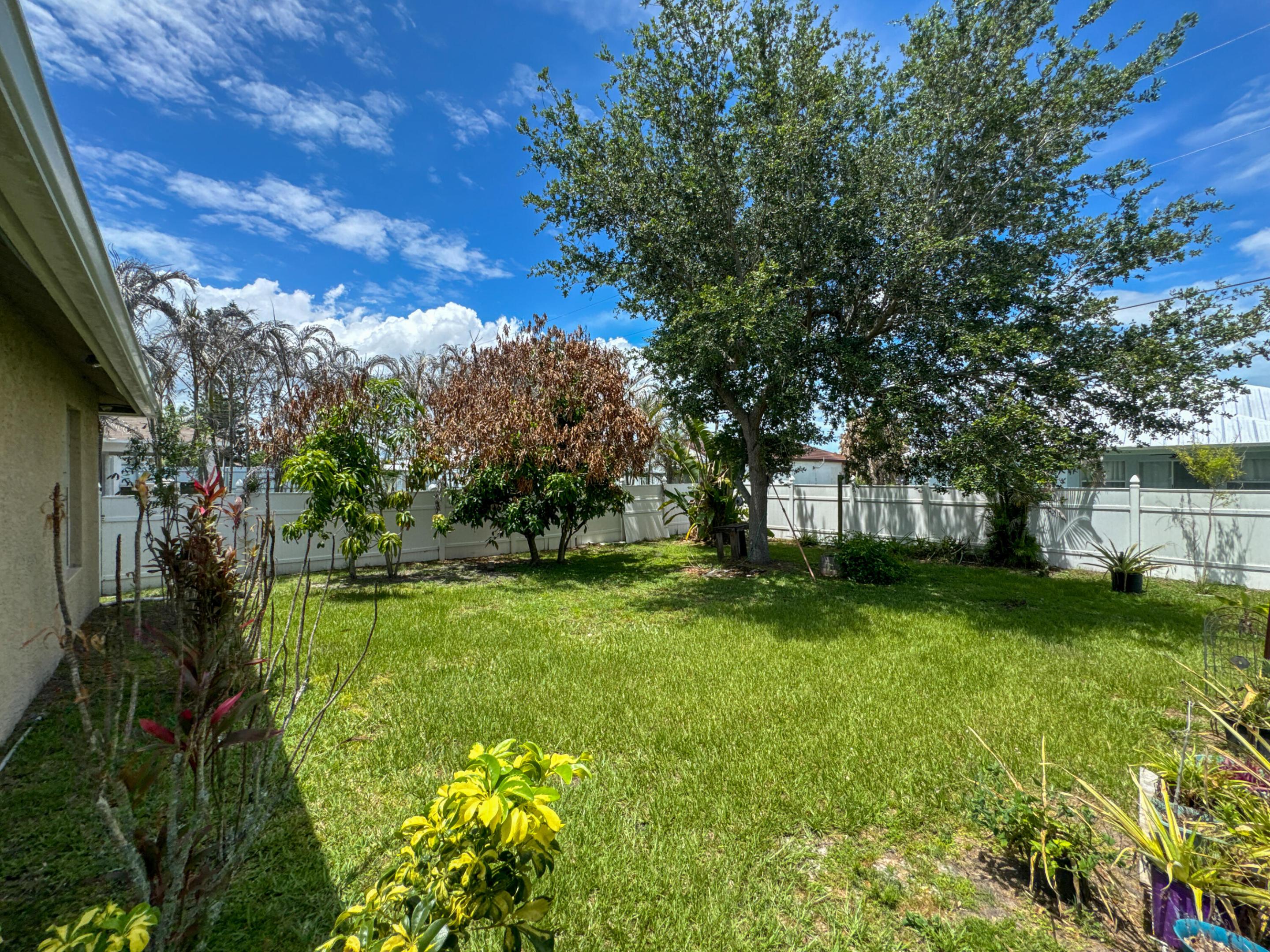 PORT ST LUCIE SECTION 9 - Residential