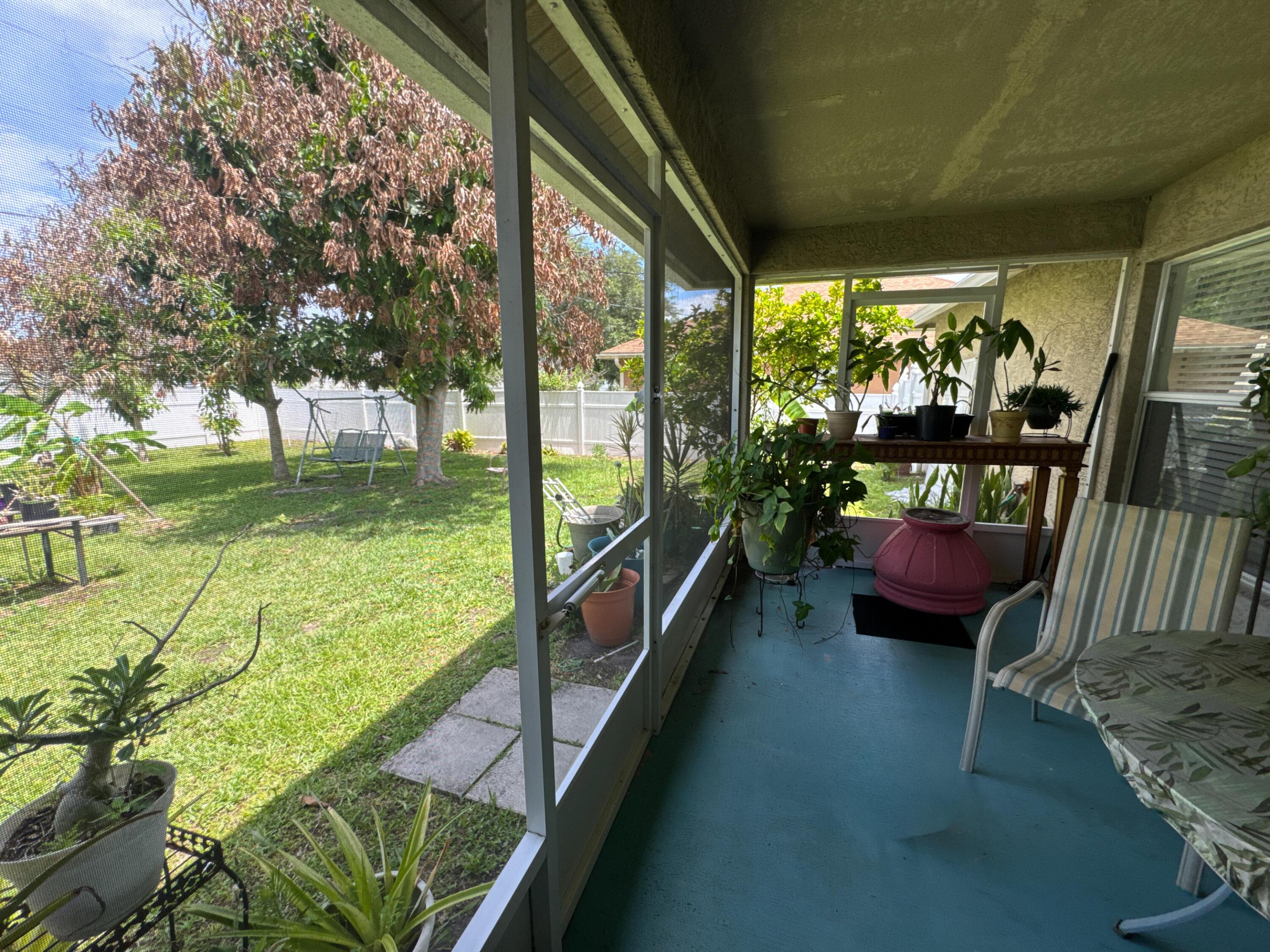 PORT ST LUCIE SECTION 9 - Residential