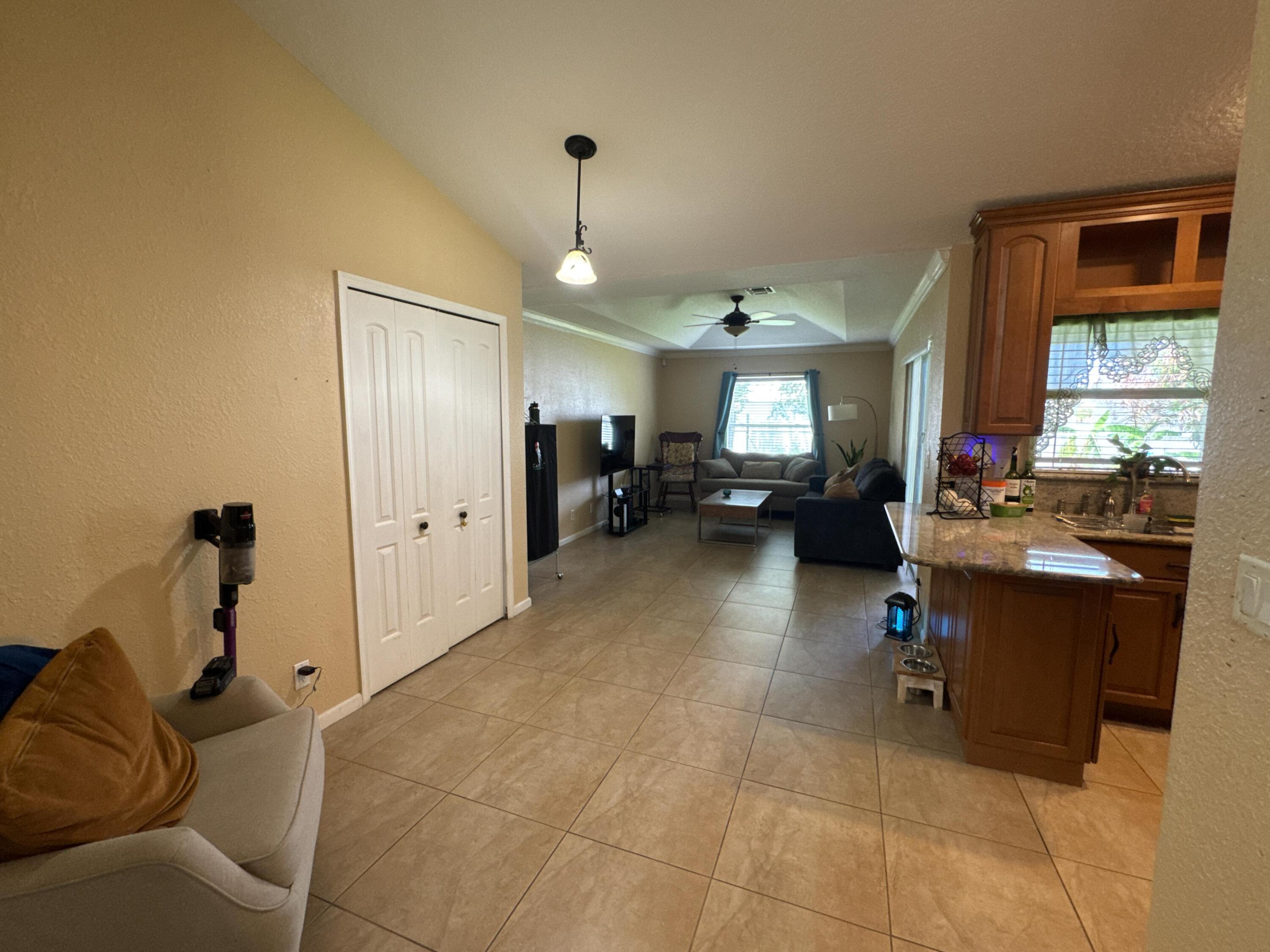 PORT ST LUCIE SECTION 9 - Residential