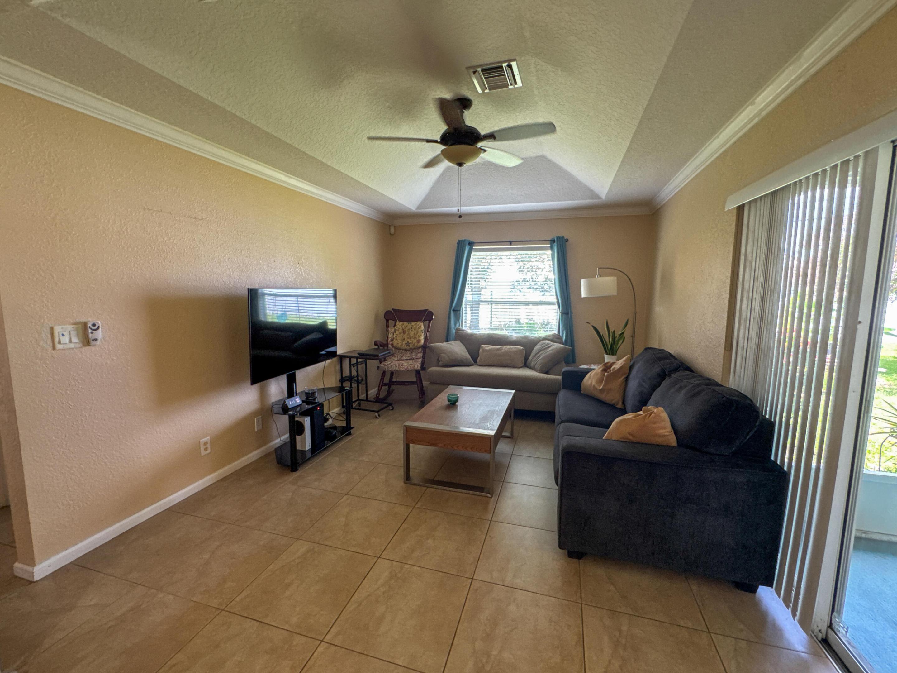 PORT ST LUCIE SECTION 9 - Residential