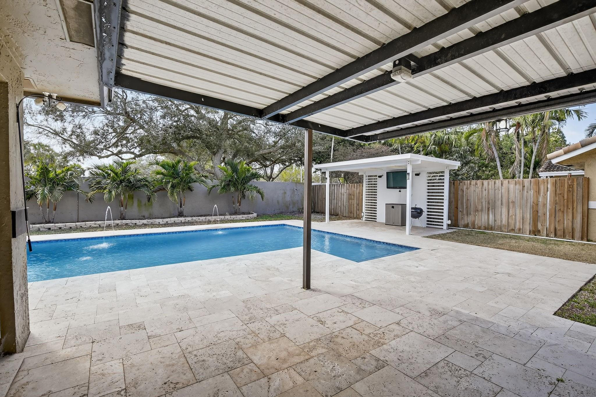 Beaumont 106-11 B - Residential