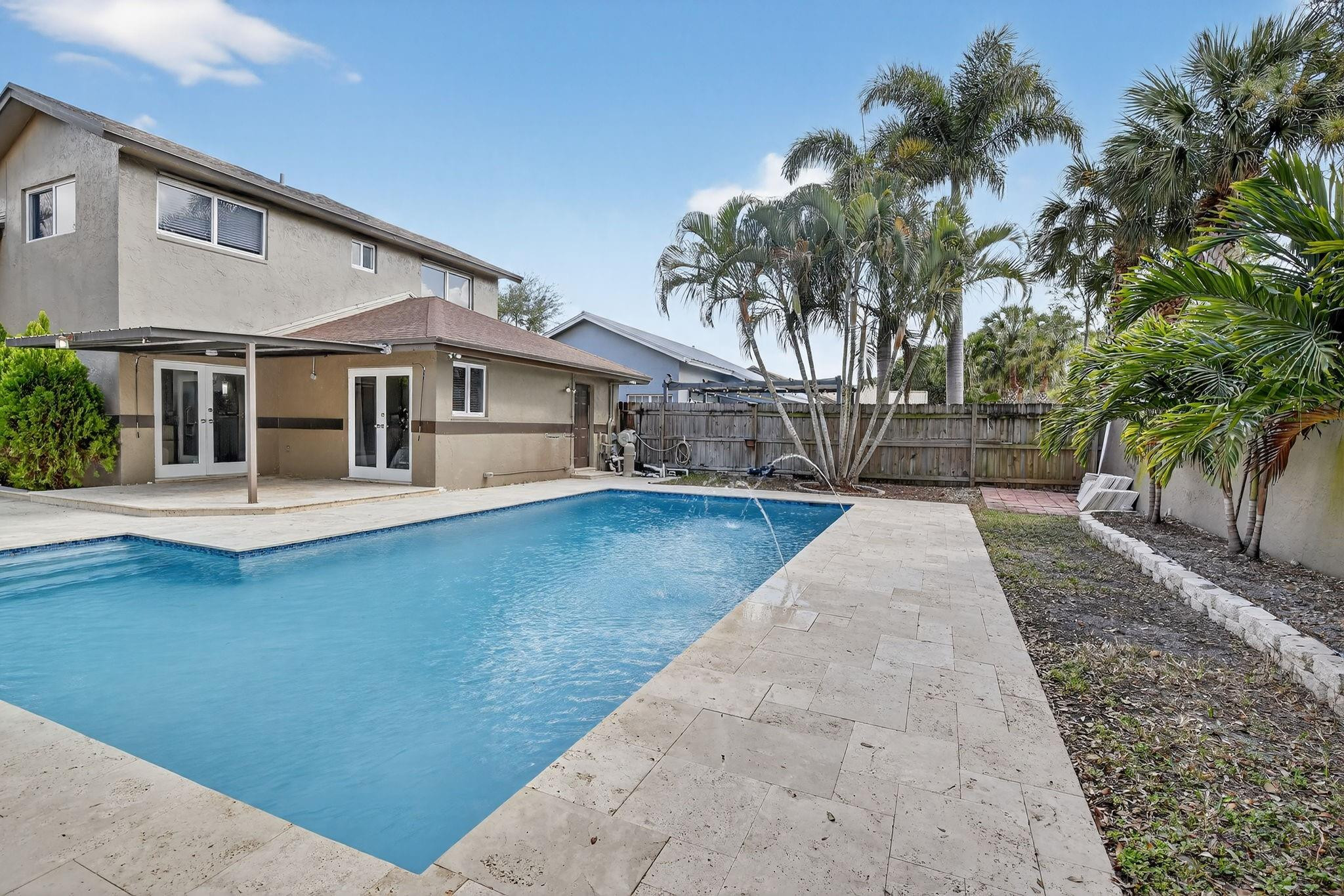 Beaumont 106-11 B - Residential