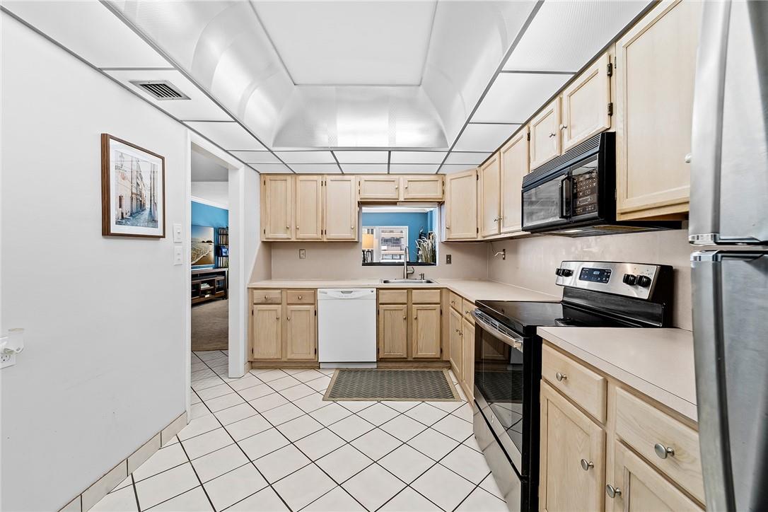 Regency Tower - Residential