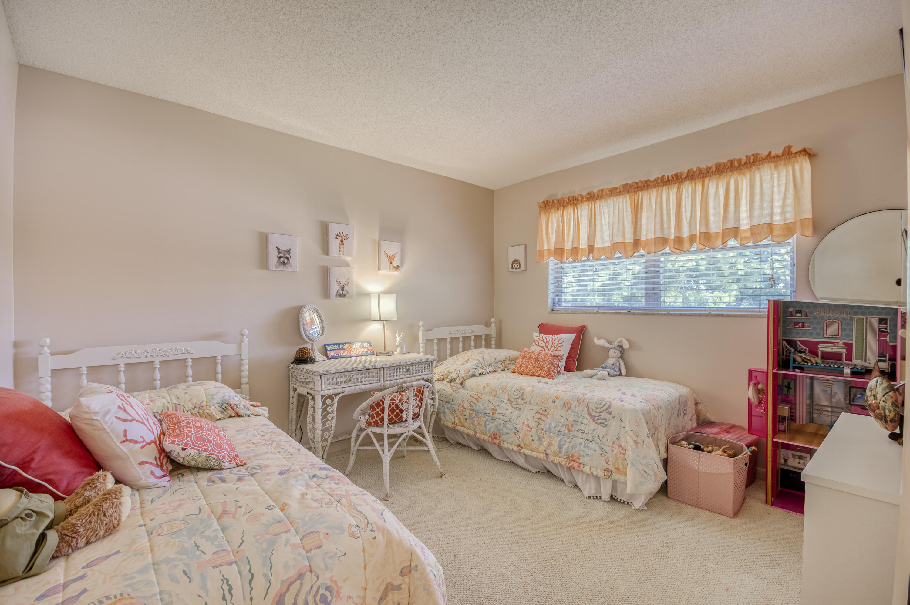 Little Club - Residential
