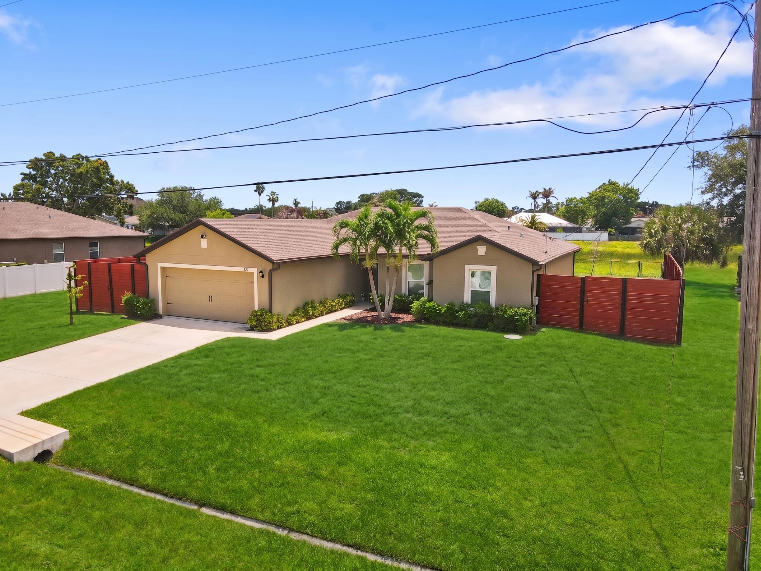 PORT ST LUCIE SECTION 43 - Residential