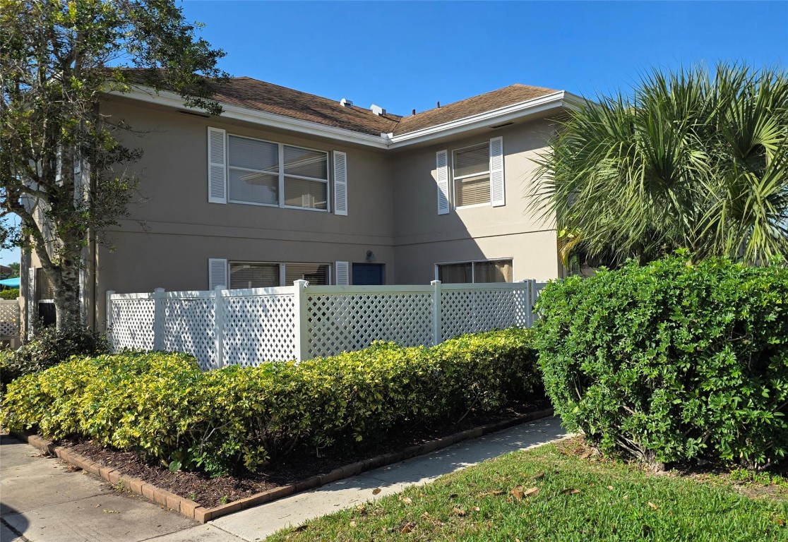 Stamford at Sunset Trace. Affordable 2 bedroom 2.5 bath townhome in the heart of Palm City. Partially remodeled, ready for new owner to call this home. Guard gated community with two pools, basketball, tennis, tot lot. Close to 95 and the turnpike