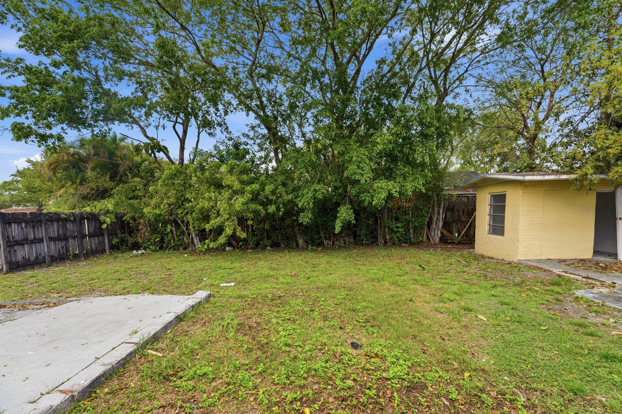 IVES ESTATES SEC 3 - Residential
