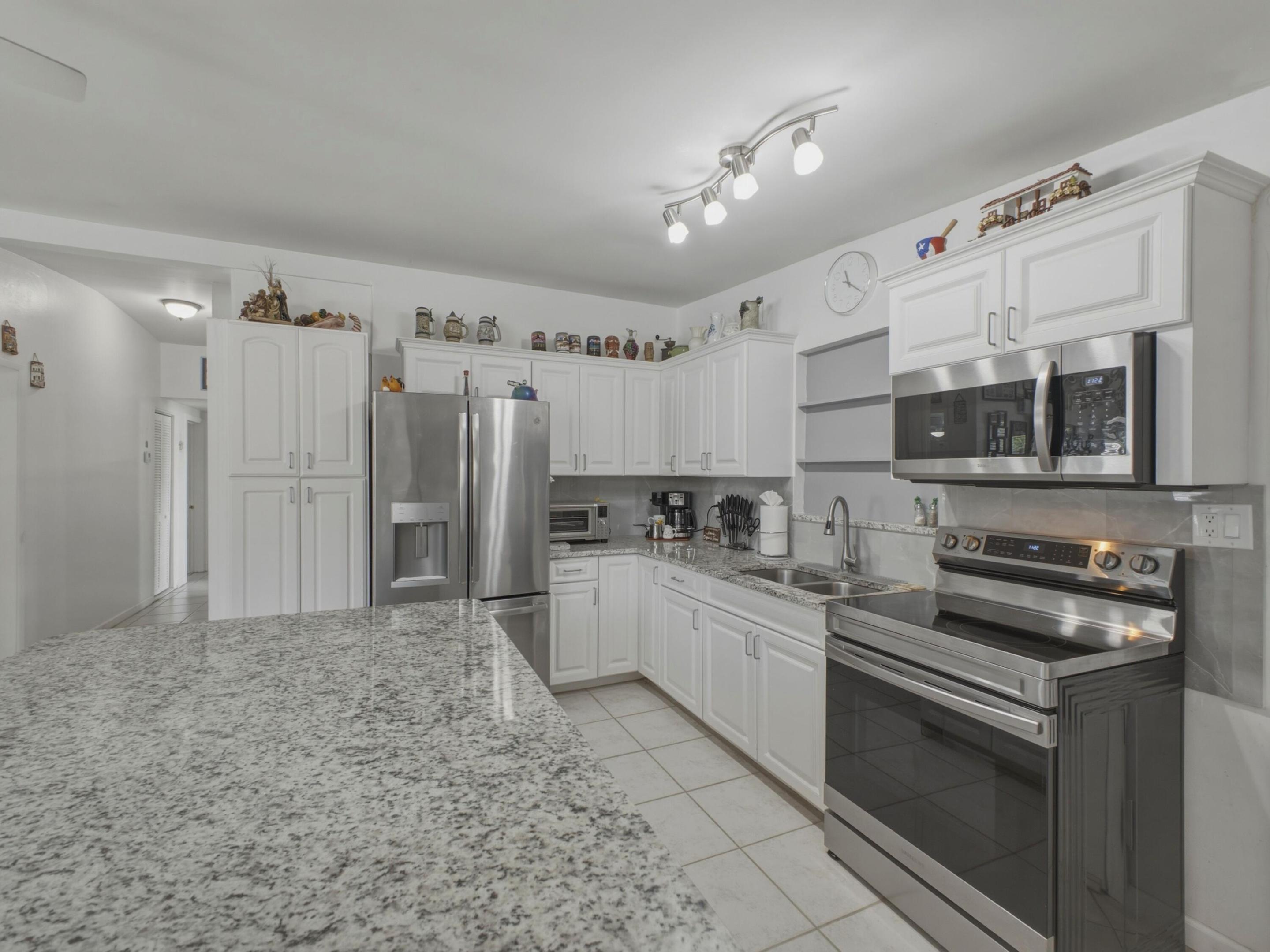 PALM BEACH COLONY SECS 1 AND 2 - Residential